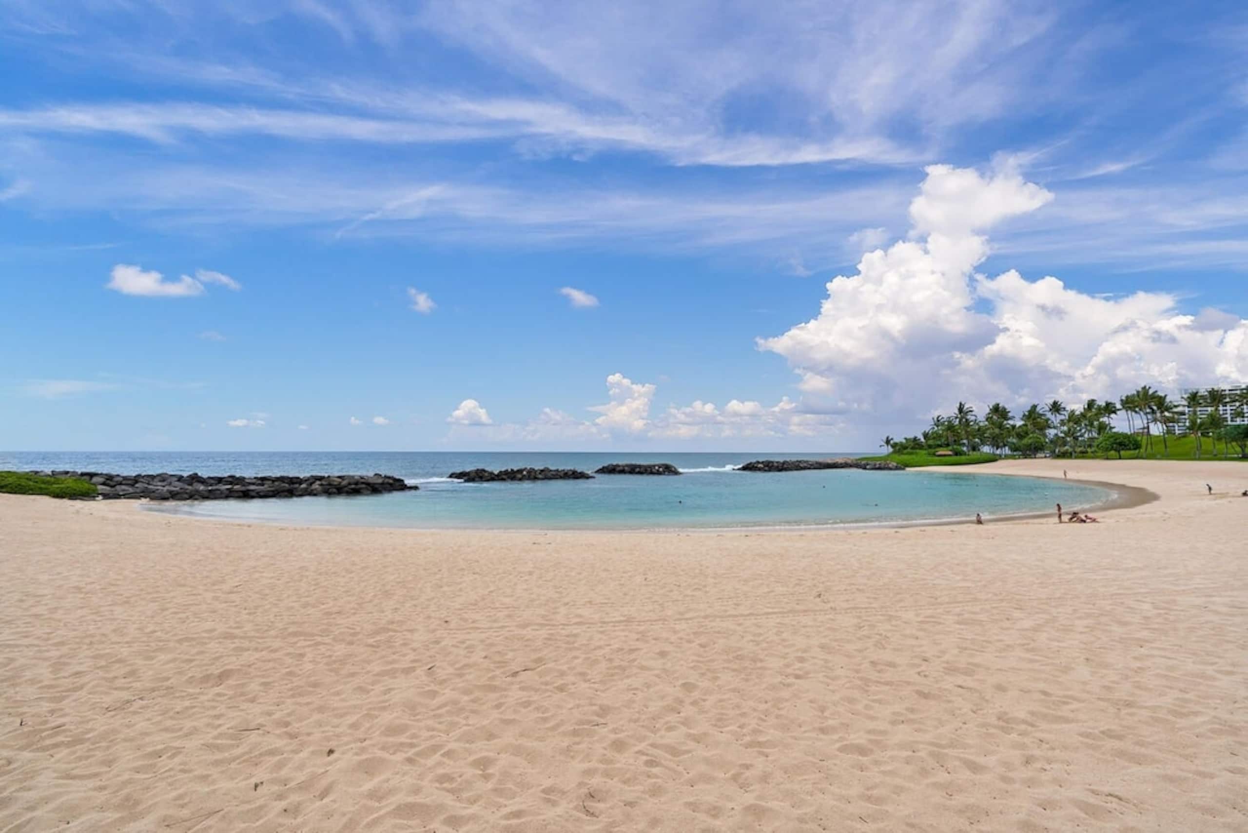 Condo in Kapolei · ★4.94 · 3 bedrooms · 4 beds · 2.5 private baths - Image 34
