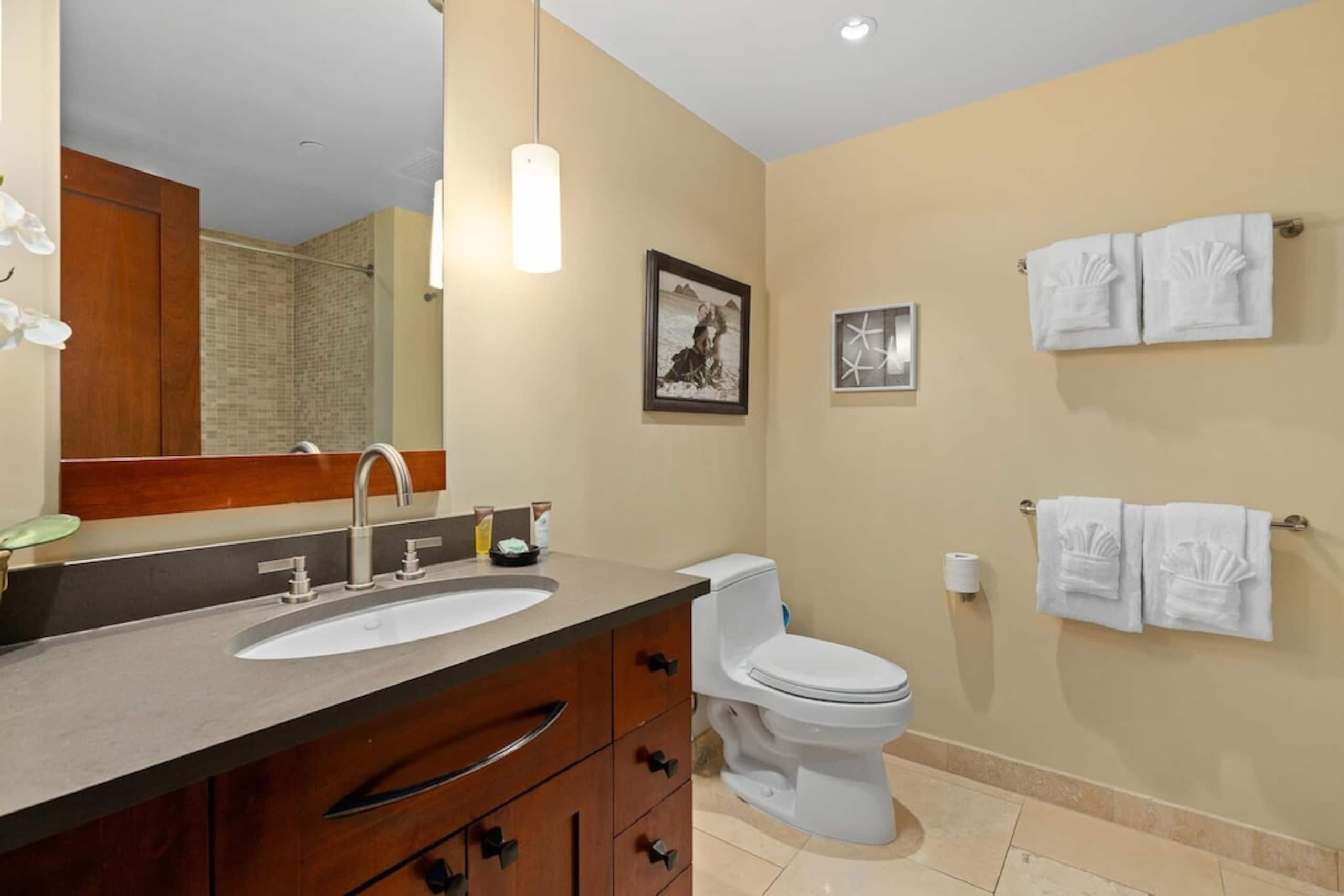 Condo in Kapolei · ★4.94 · 3 bedrooms · 4 beds · 2.5 private baths - Image 19