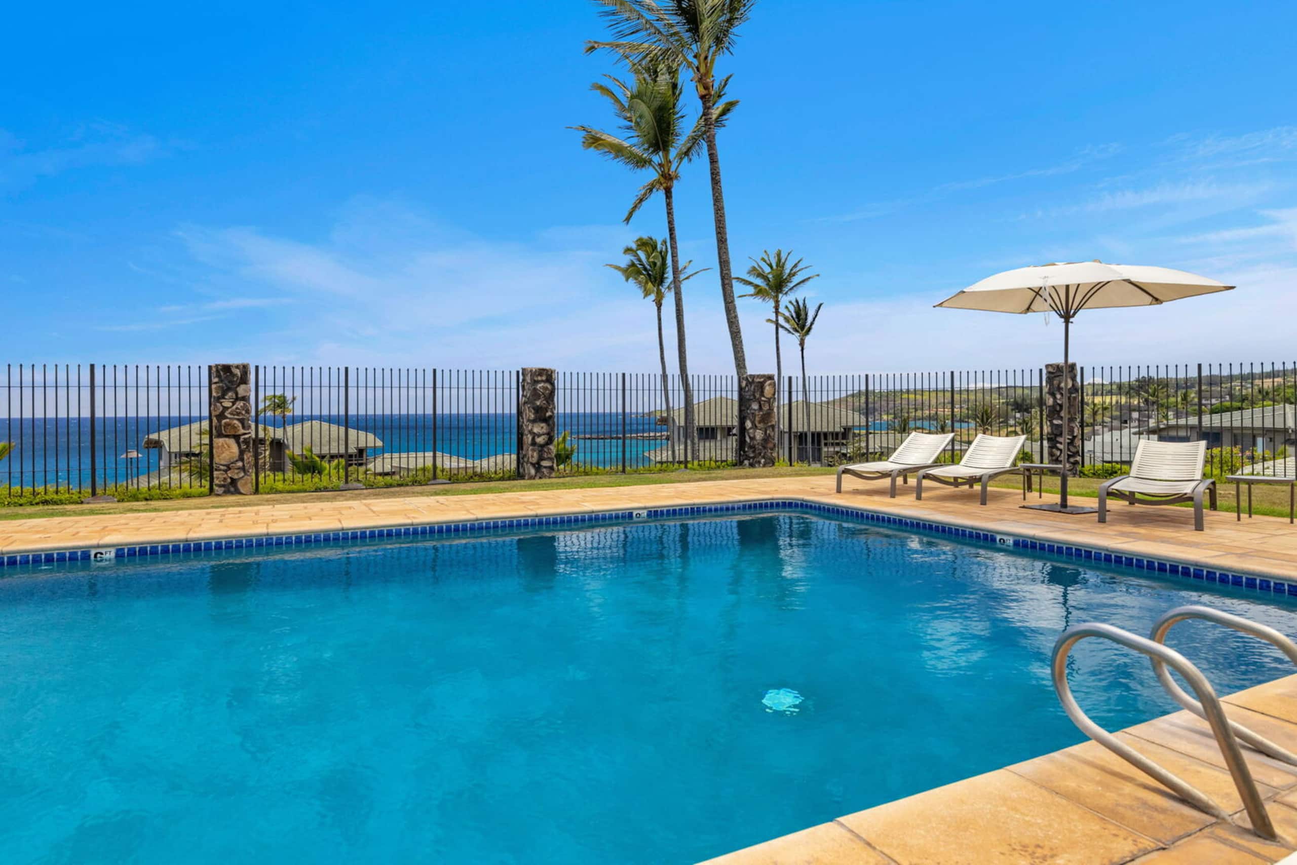 Condo in Lahaina · ★4.82 · 1 bedroom · 2 beds · 1.5 baths - Image 39