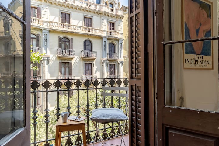 Family Friendly flat in Eixample gallery image 2