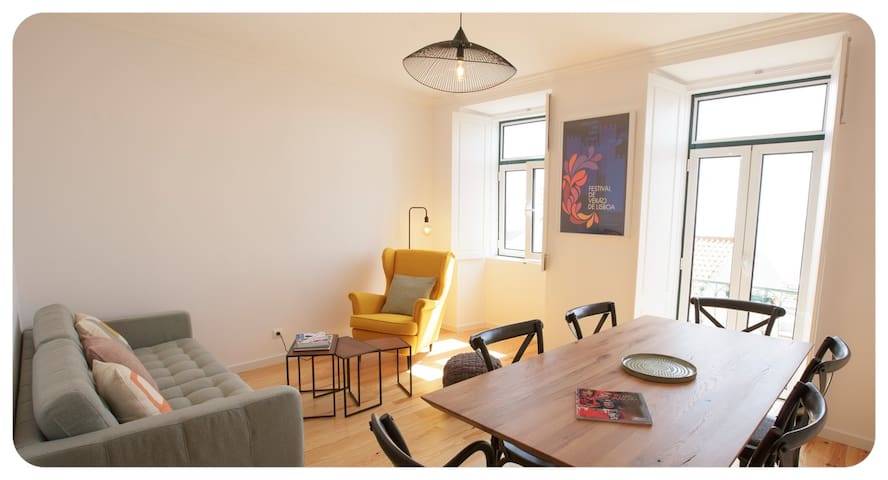 Bright 2BR w/ Tagus View