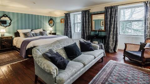 The Orchard House - Full House Rental upto 12