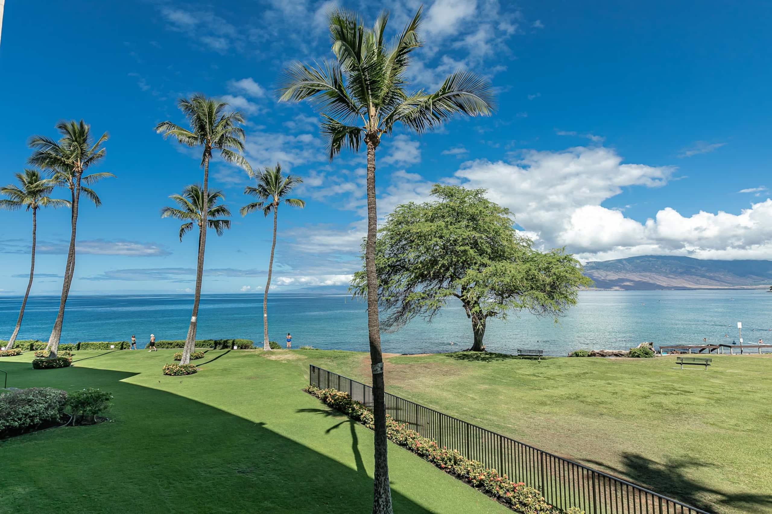 Condo in Kihei · ★5.0 · 2 bedrooms · 4 beds · 2 baths - Image 7