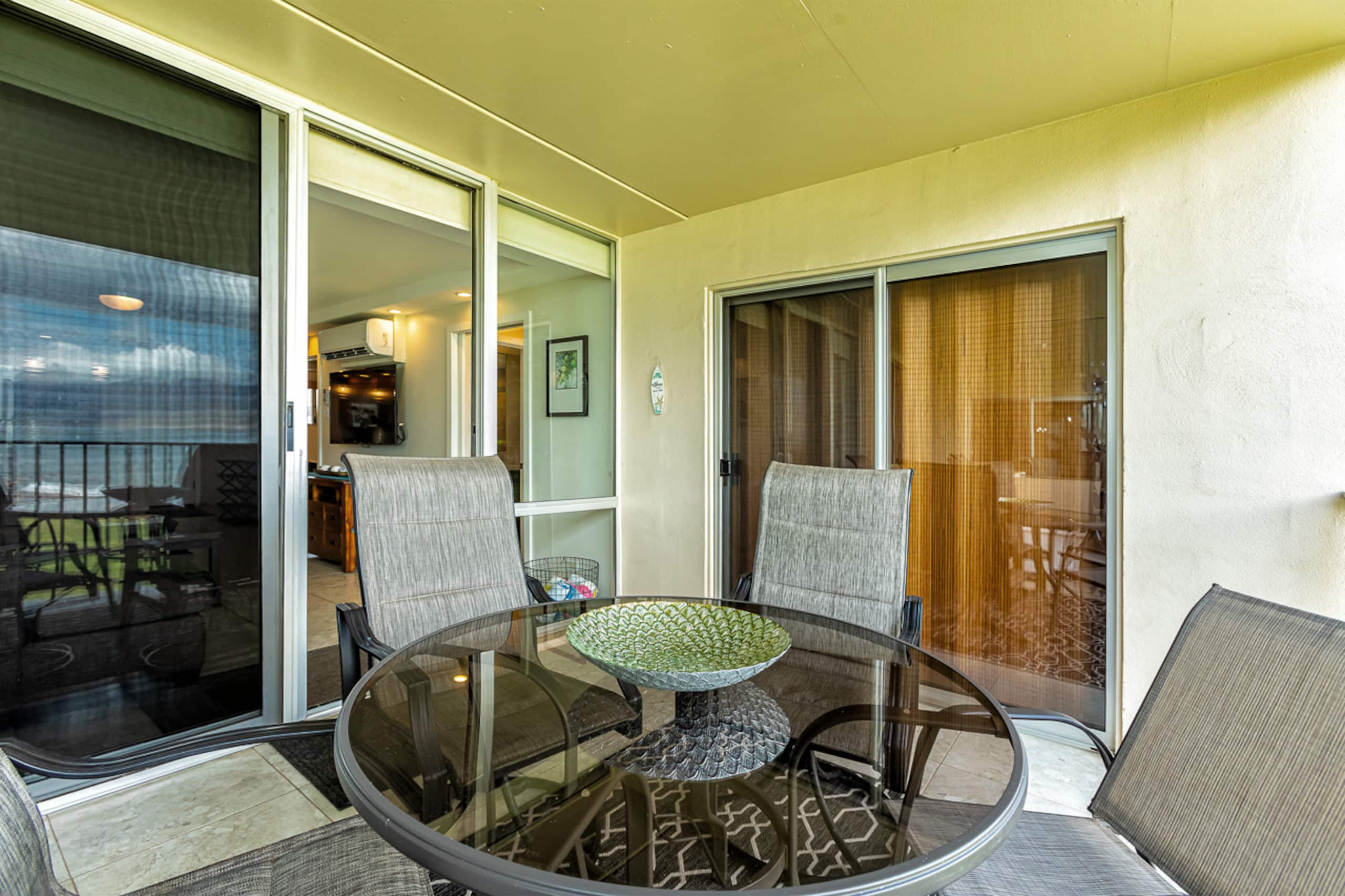 Condo in Kihei · ★5.0 · 2 bedrooms · 4 beds · 2 baths - Image 10
