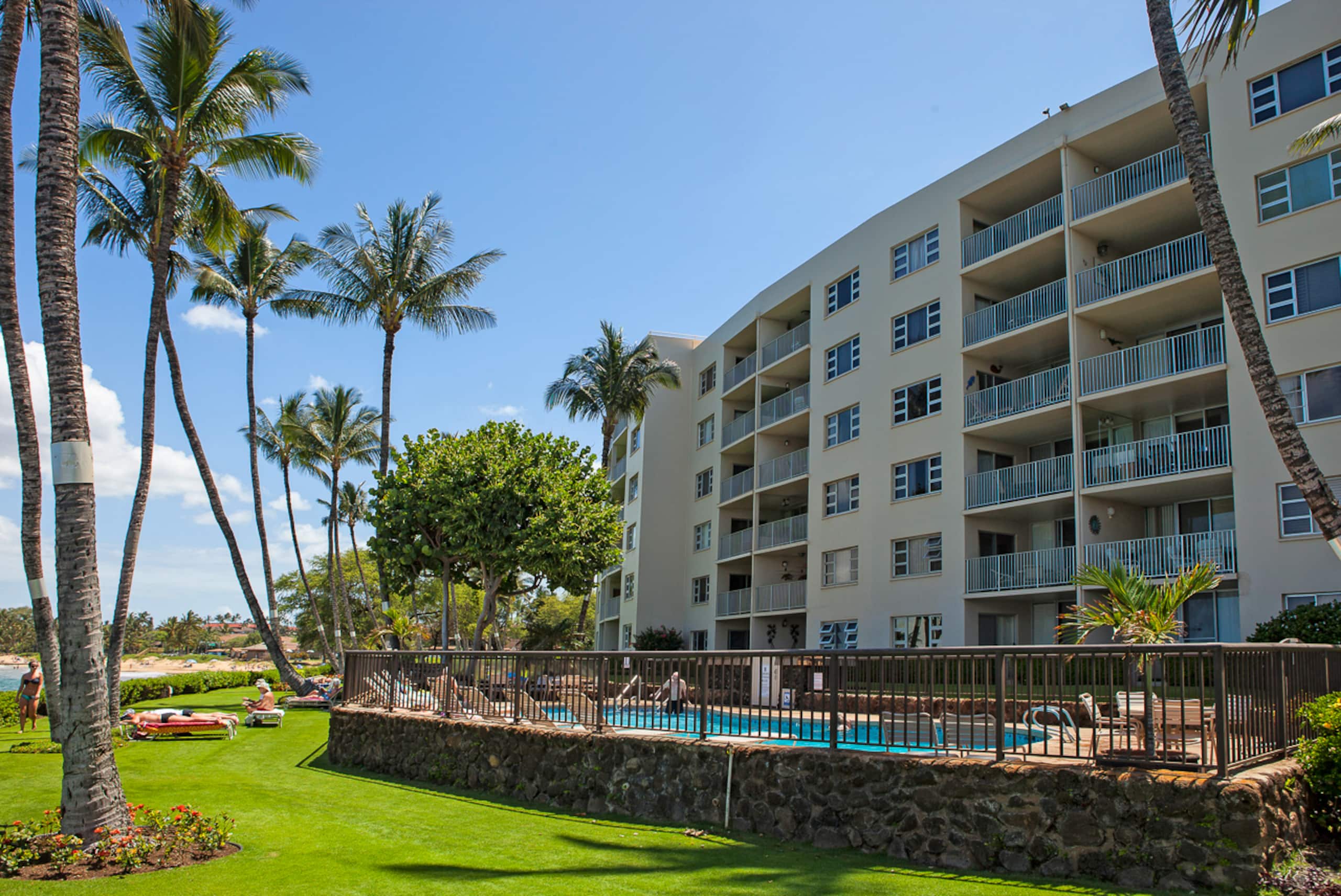 Condo in Kihei · ★5.0 · 2 bedrooms · 4 beds · 2 baths - Image 52