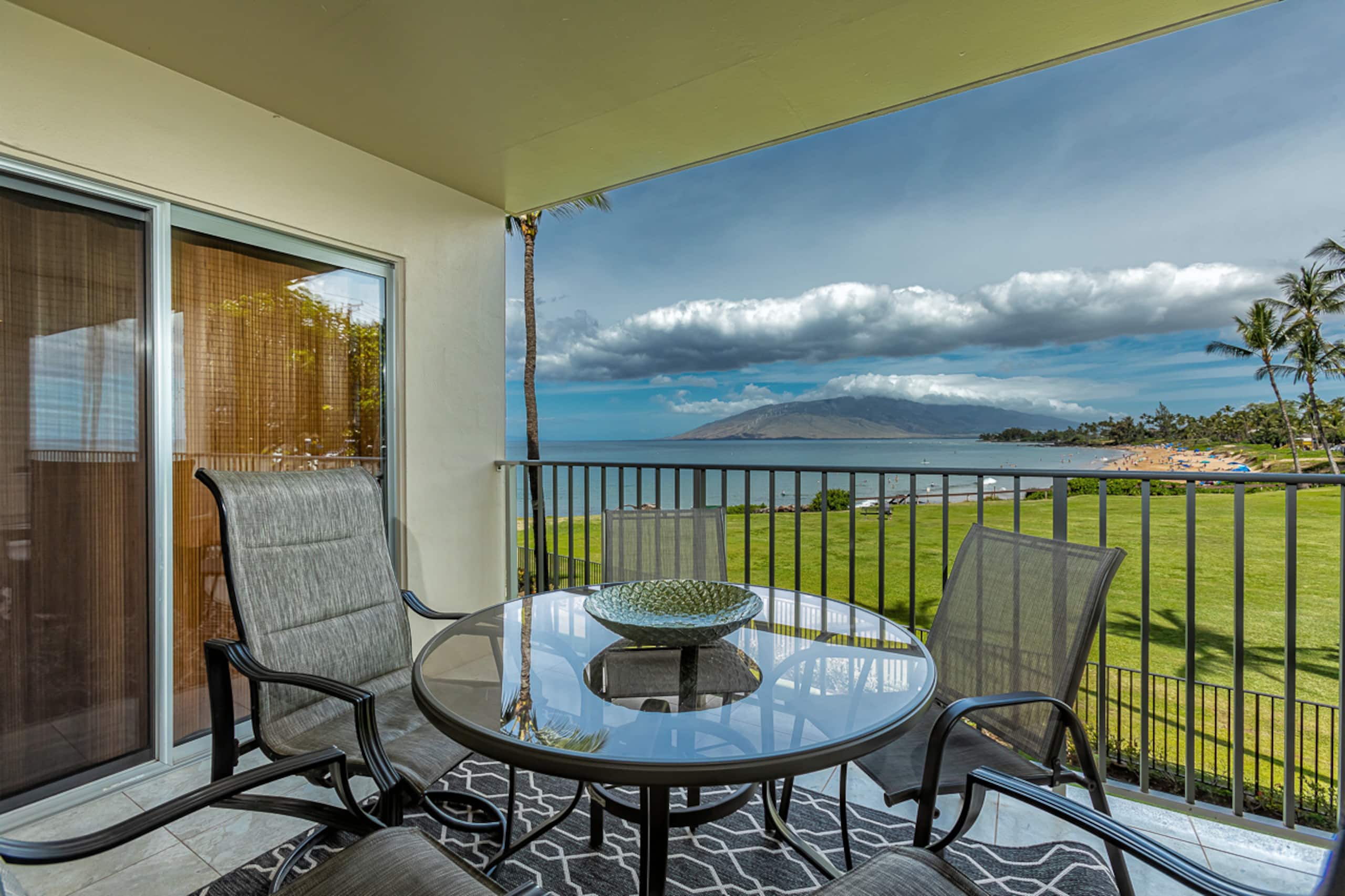 Condo in Kihei · ★5.0 · 2 bedrooms · 4 beds · 2 baths - Image 6