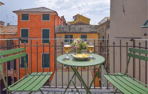 Amazing apartment in Albenga with WiFi