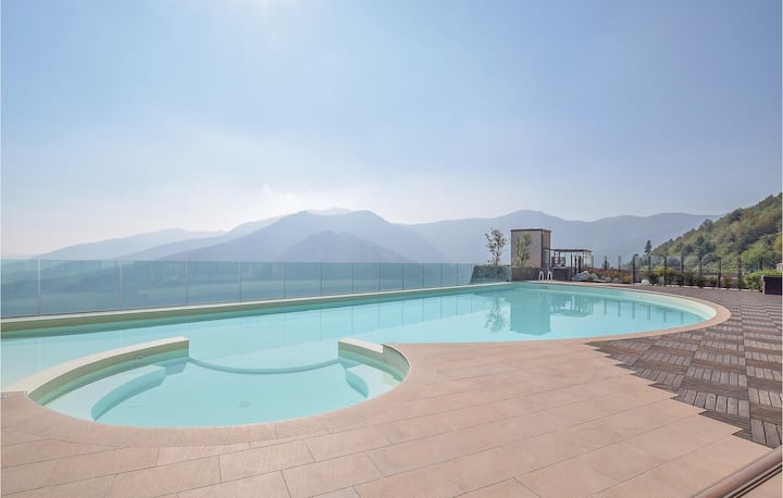2 Bedroom Beautiful Home In Magliolo - Pietra Ligure
