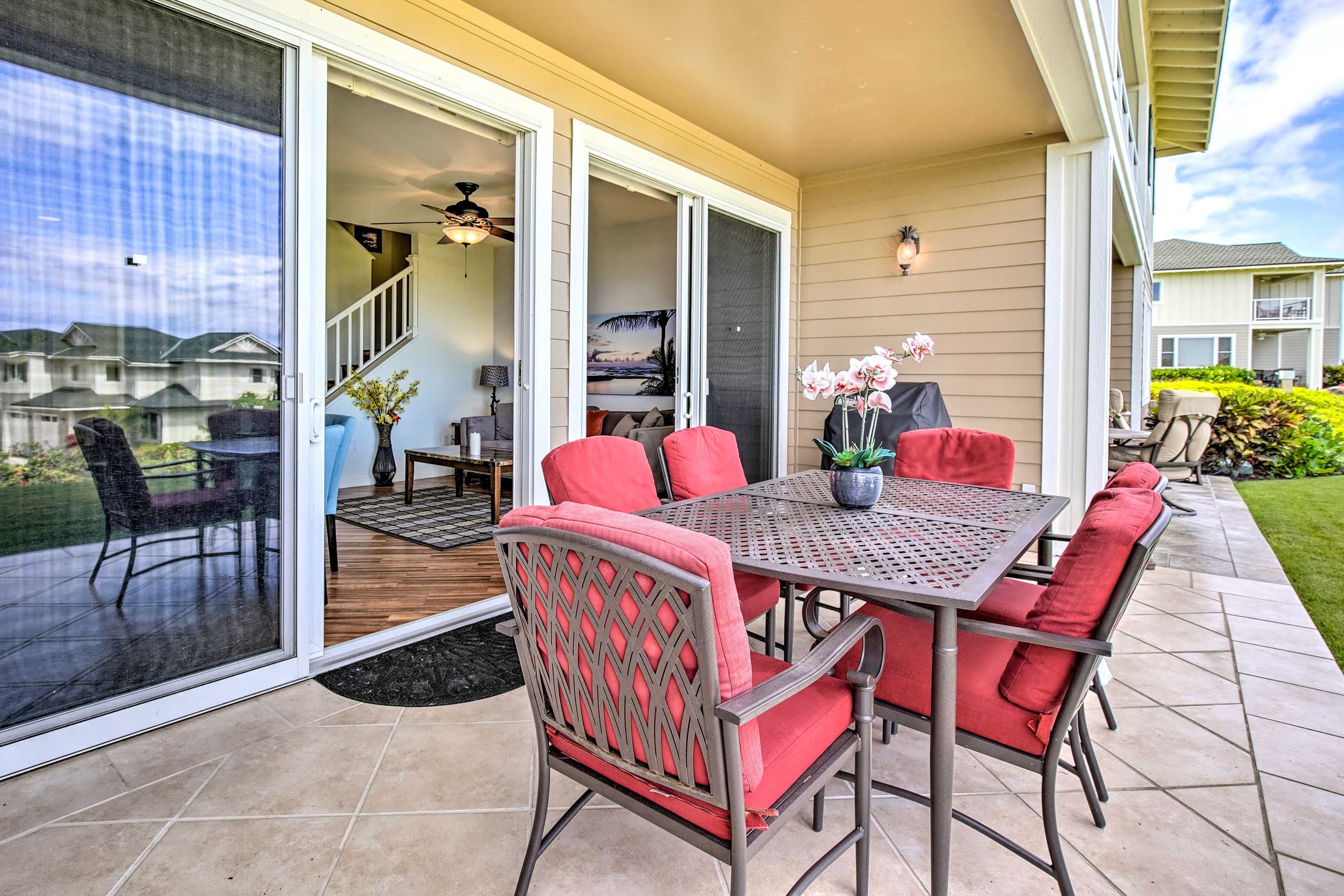Townhouse in Kailua-Kona · ★4.89 · 3 bedrooms · 5 beds · 2.5 baths - Image 2