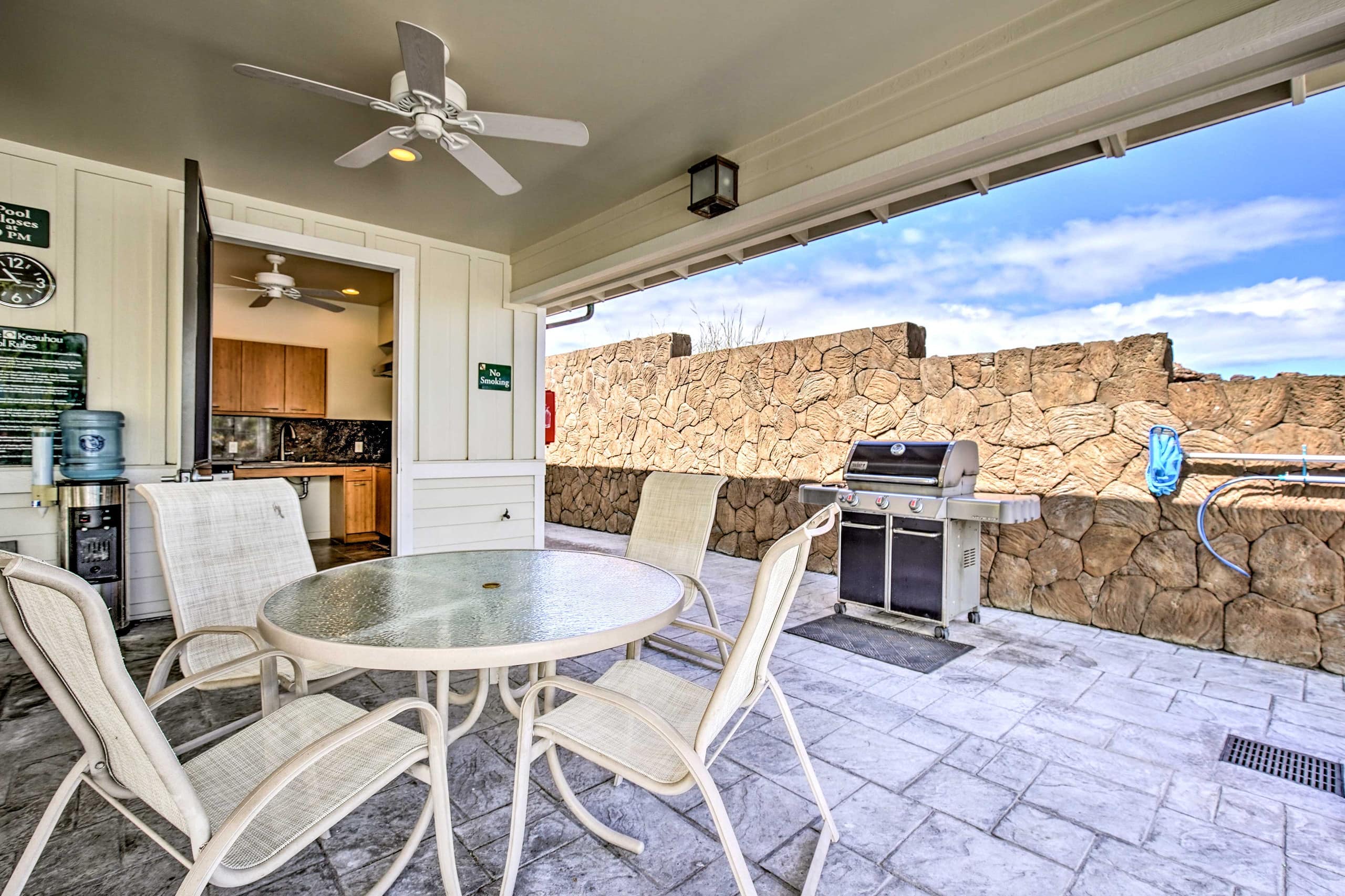 Townhouse in Kailua-Kona · ★4.89 · 3 bedrooms · 5 beds · 2.5 baths - Image 24