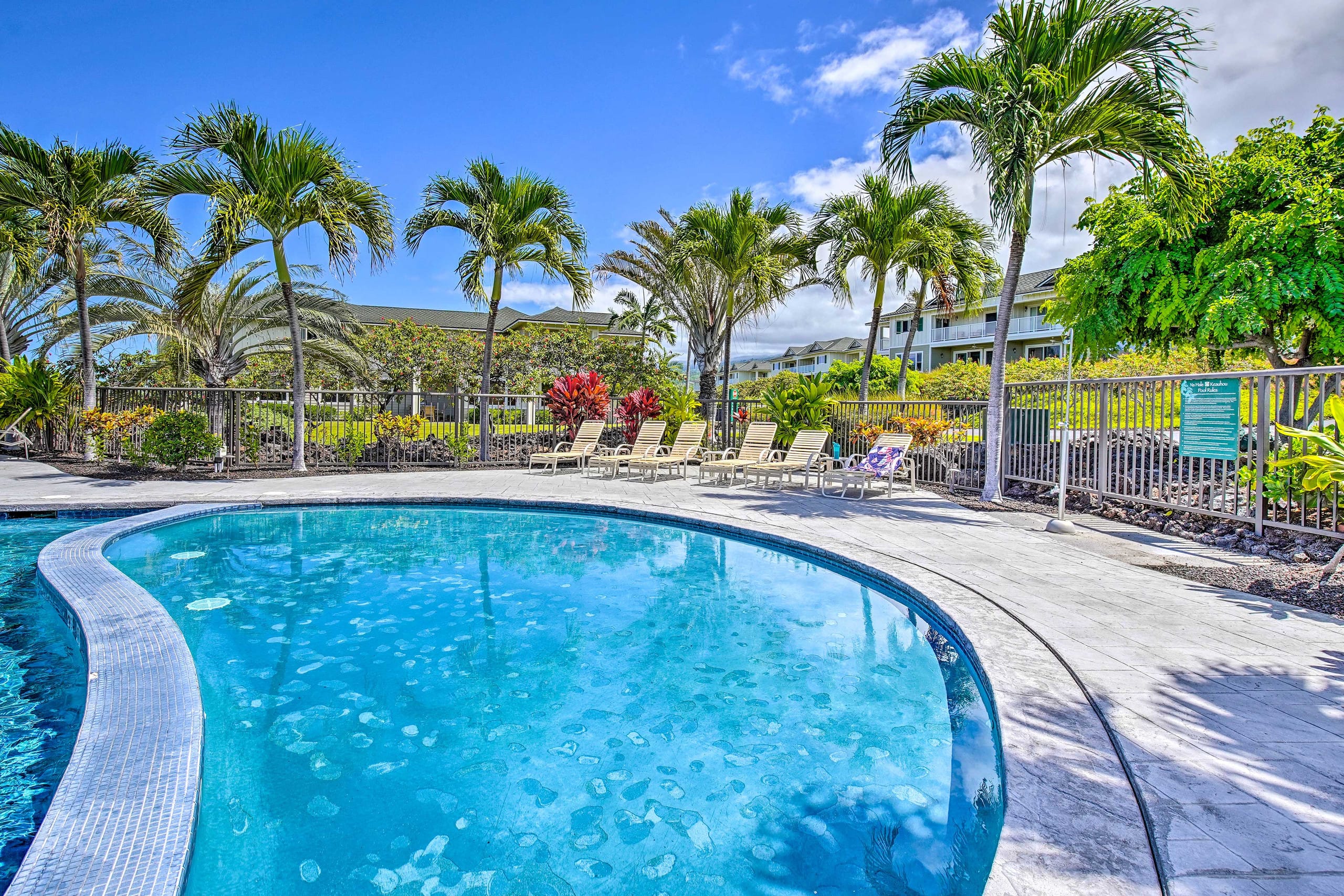 Townhouse in Kailua-Kona · ★4.89 · 3 bedrooms · 5 beds · 2.5 baths - Image 23