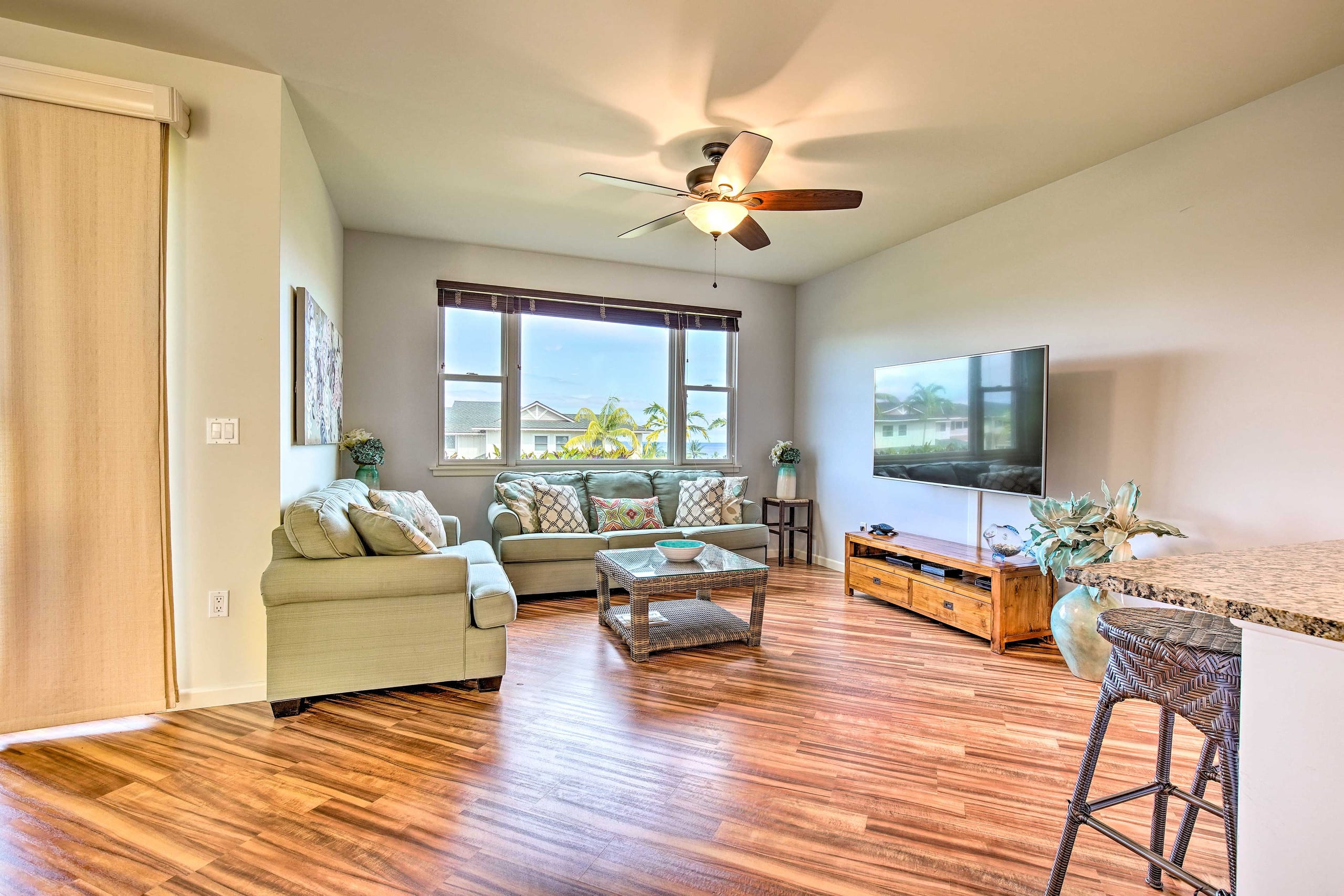 Townhouse in Kailua-Kona · ★4.89 · 3 bedrooms · 5 beds · 2.5 baths - Image 6