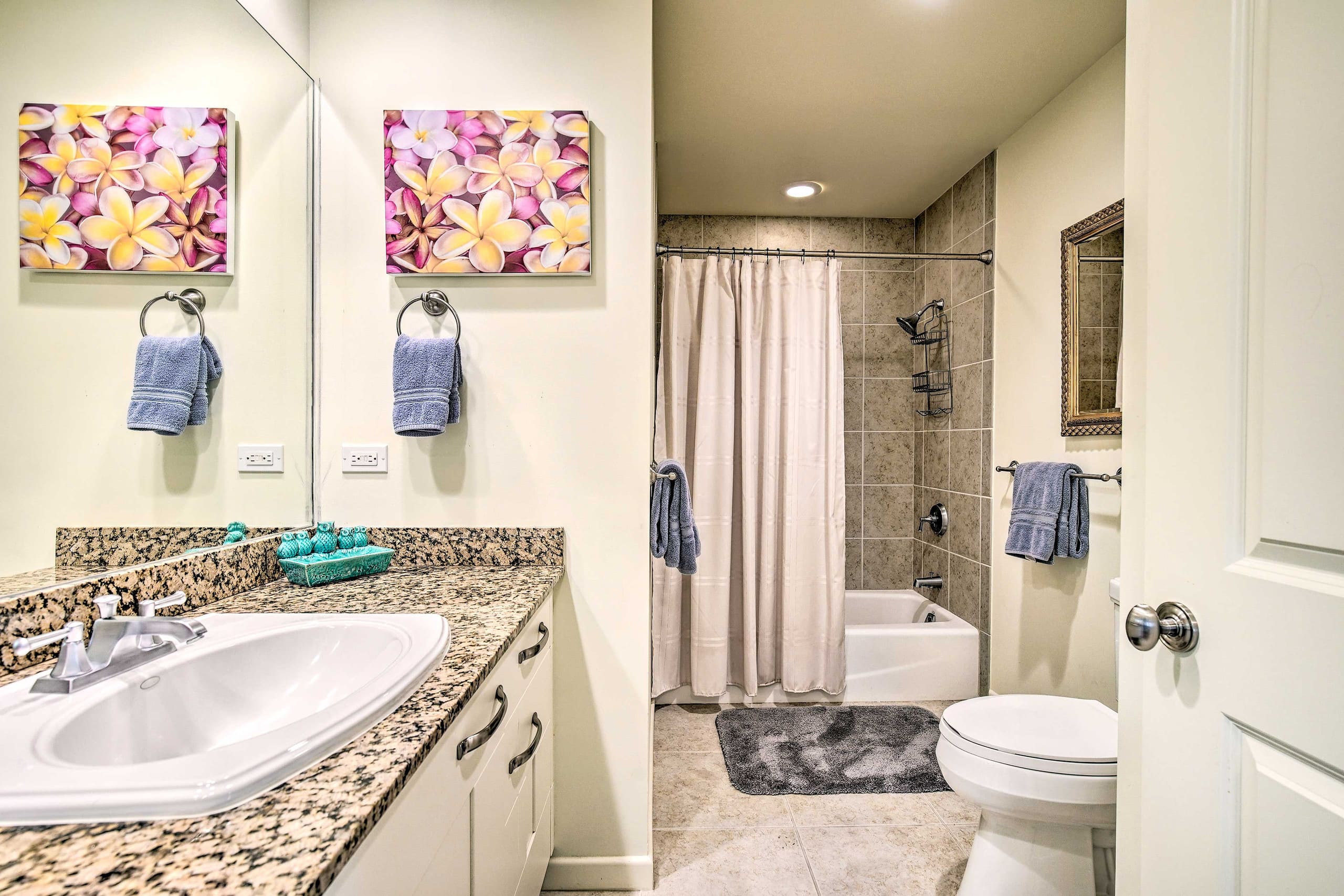 Townhouse in Kailua-Kona · ★4.89 · 3 bedrooms · 5 beds · 2.5 baths - Image 18