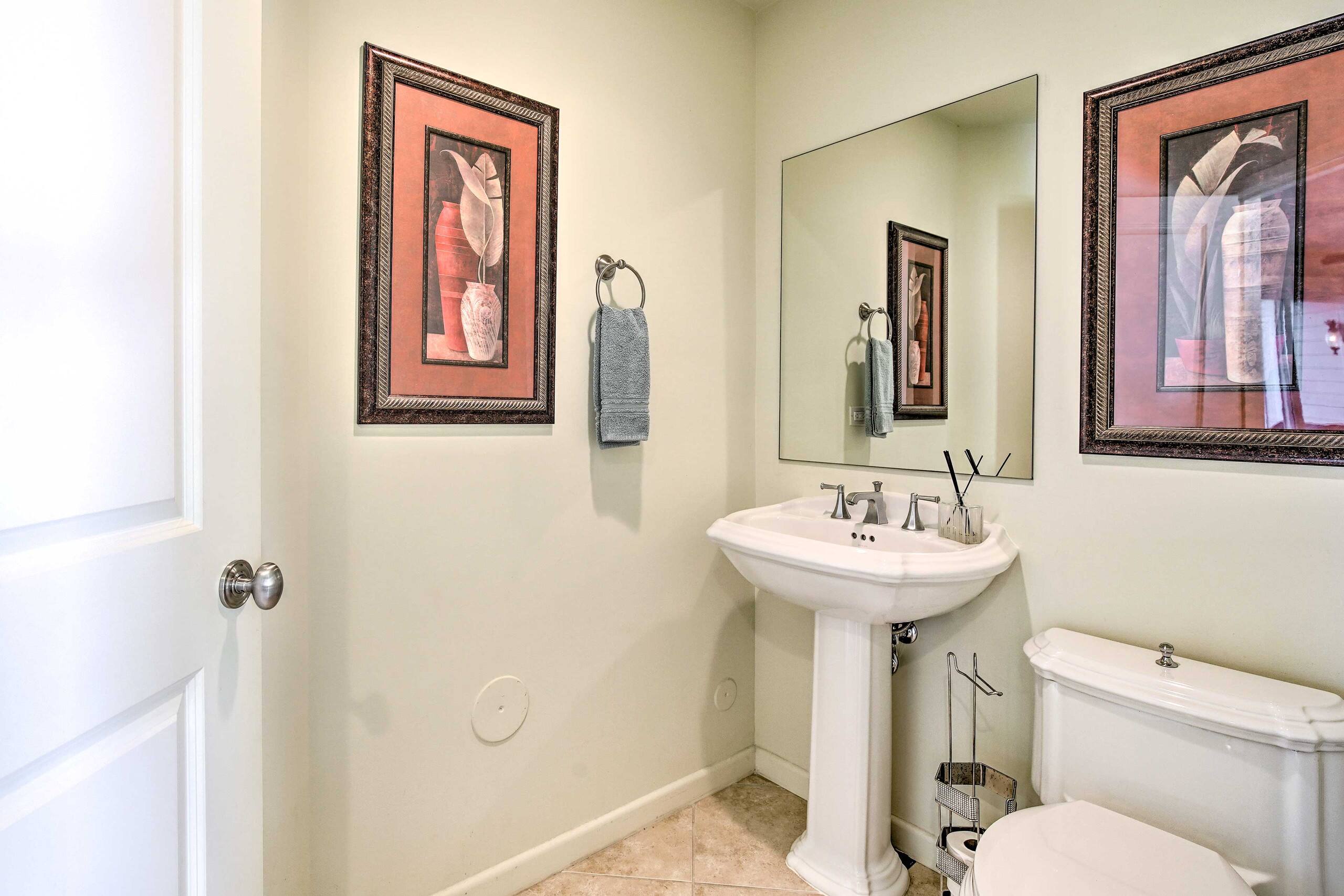 Townhouse in Kailua-Kona · ★4.89 · 3 bedrooms · 5 beds · 2.5 baths - Image 12