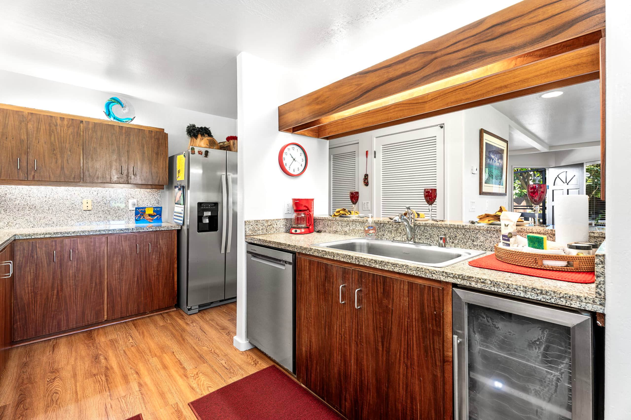 Condo in Kailua-Kona · ★4.88 · 2 bedrooms · 3 beds · 2 baths - Image 13