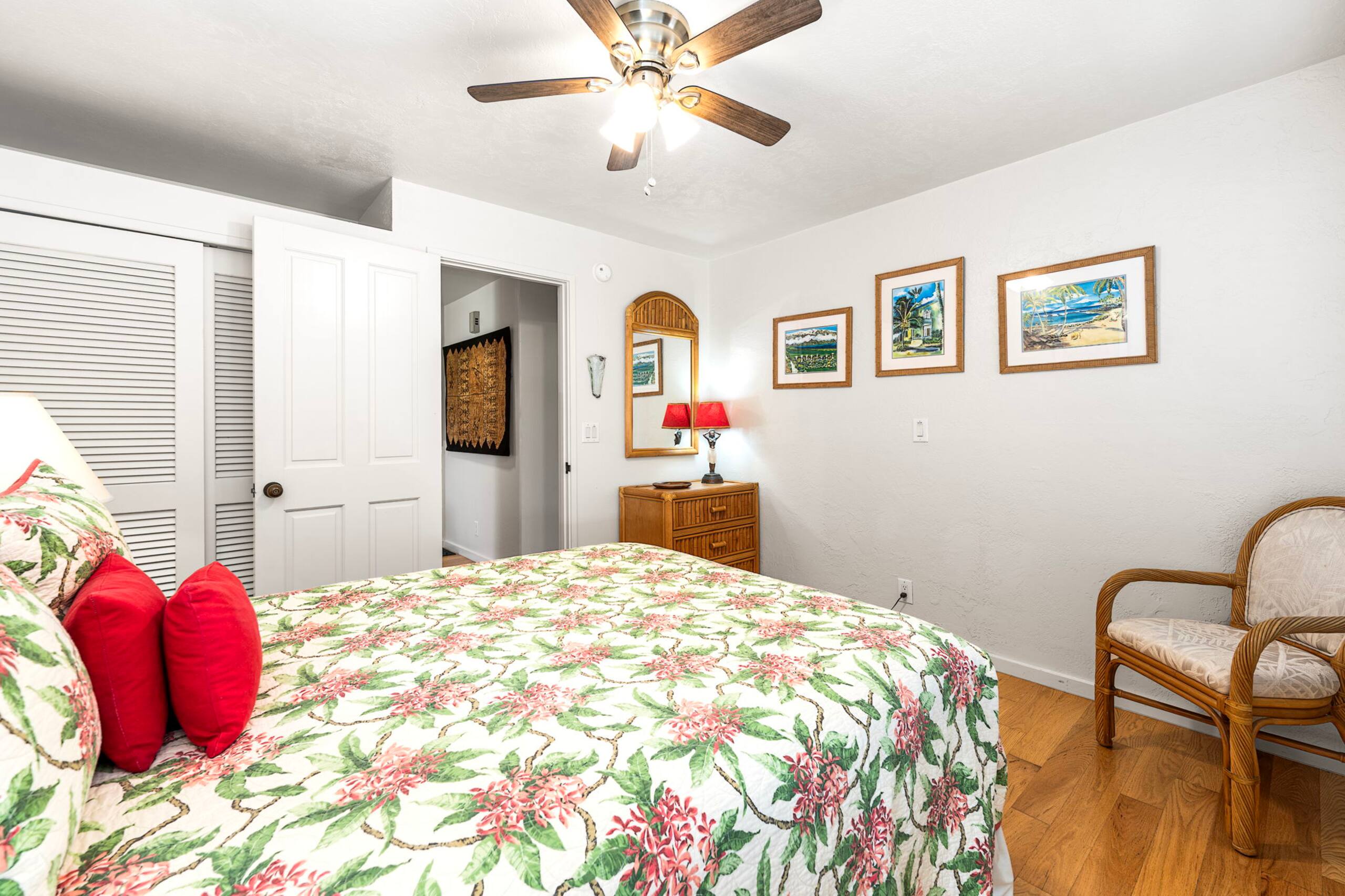 Condo in Kailua-Kona · ★4.88 · 2 bedrooms · 3 beds · 2 baths - Image 23
