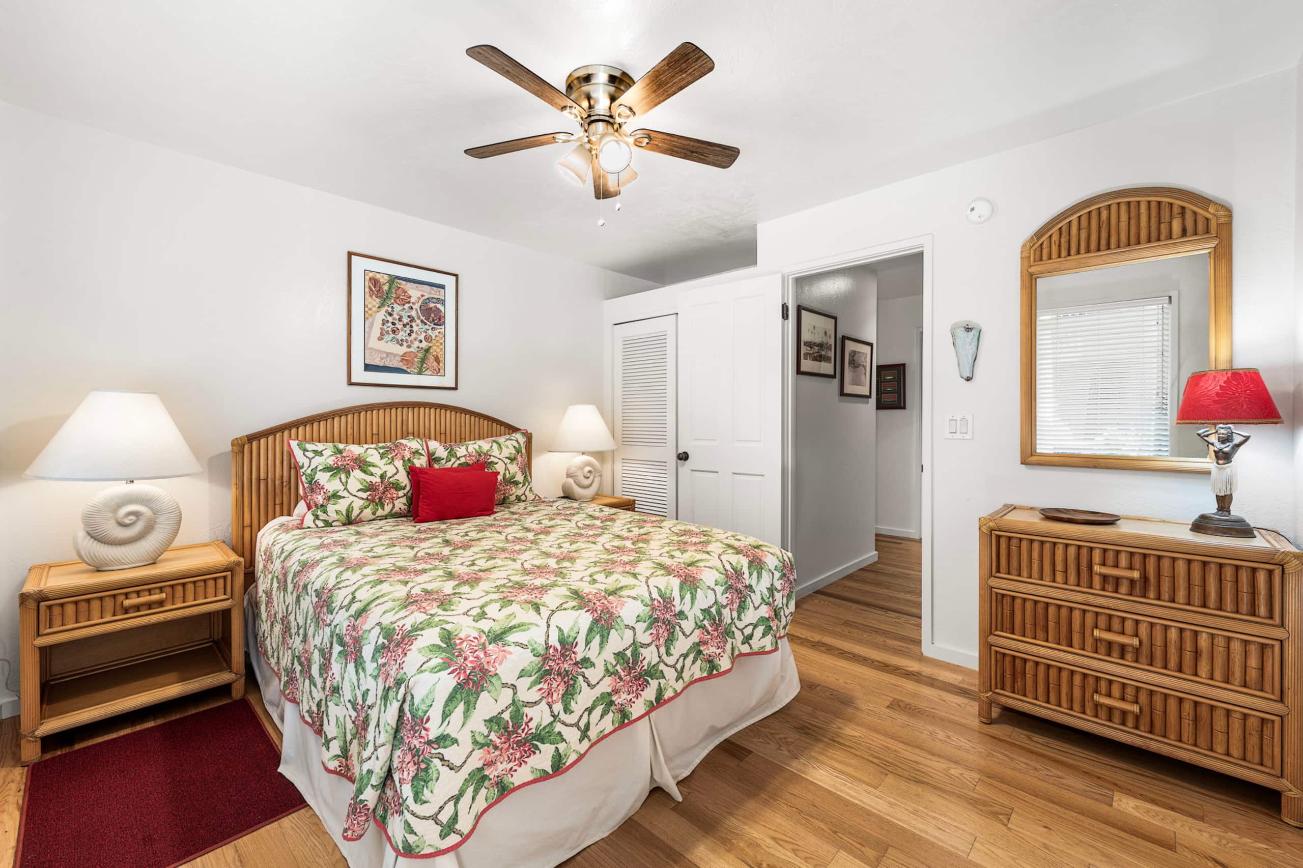 Condo in Kailua-Kona · ★4.88 · 2 bedrooms · 3 beds · 2 baths - Image 20