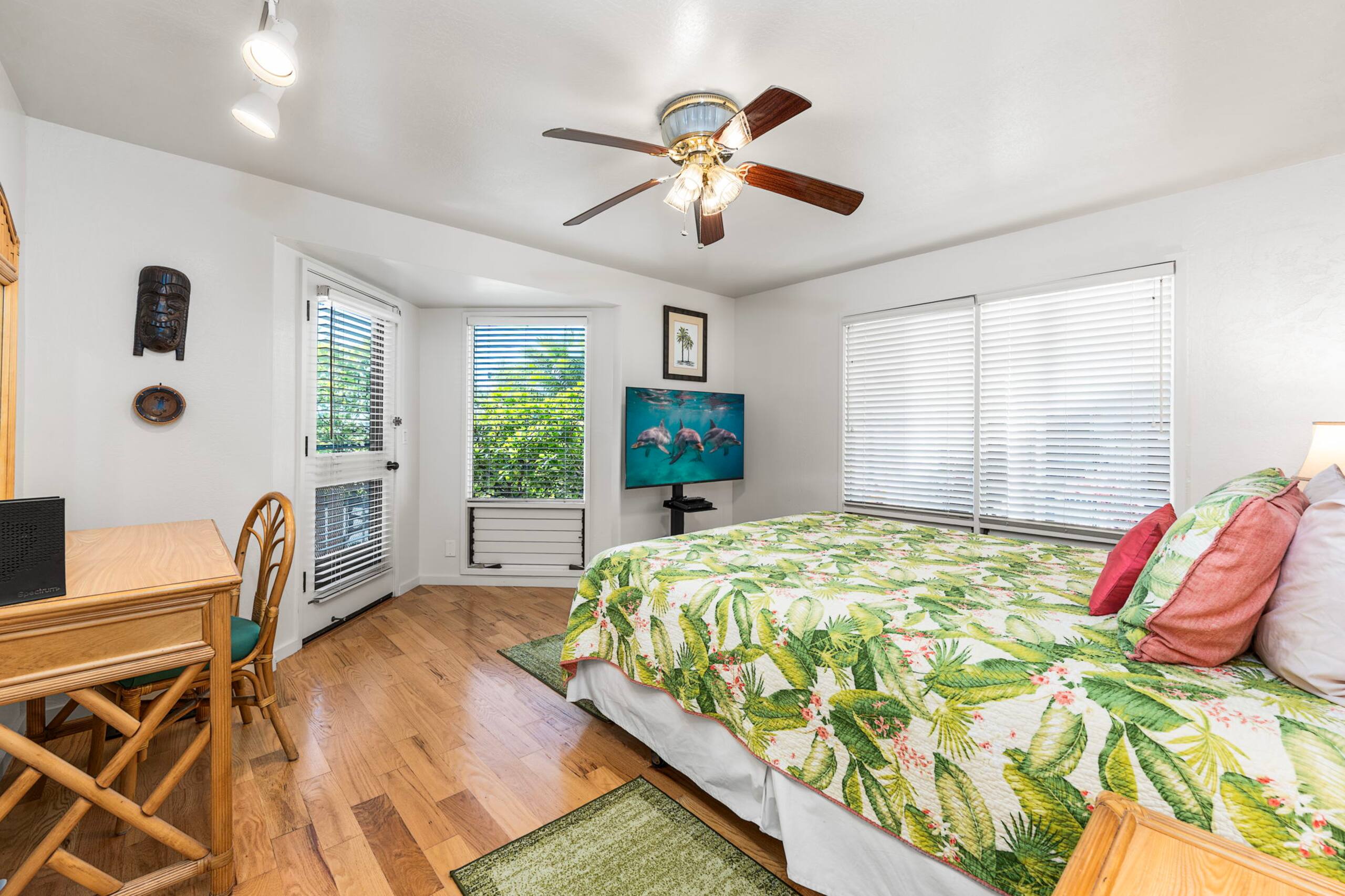 Condo in Kailua-Kona · ★4.88 · 2 bedrooms · 3 beds · 2 baths - Image 16