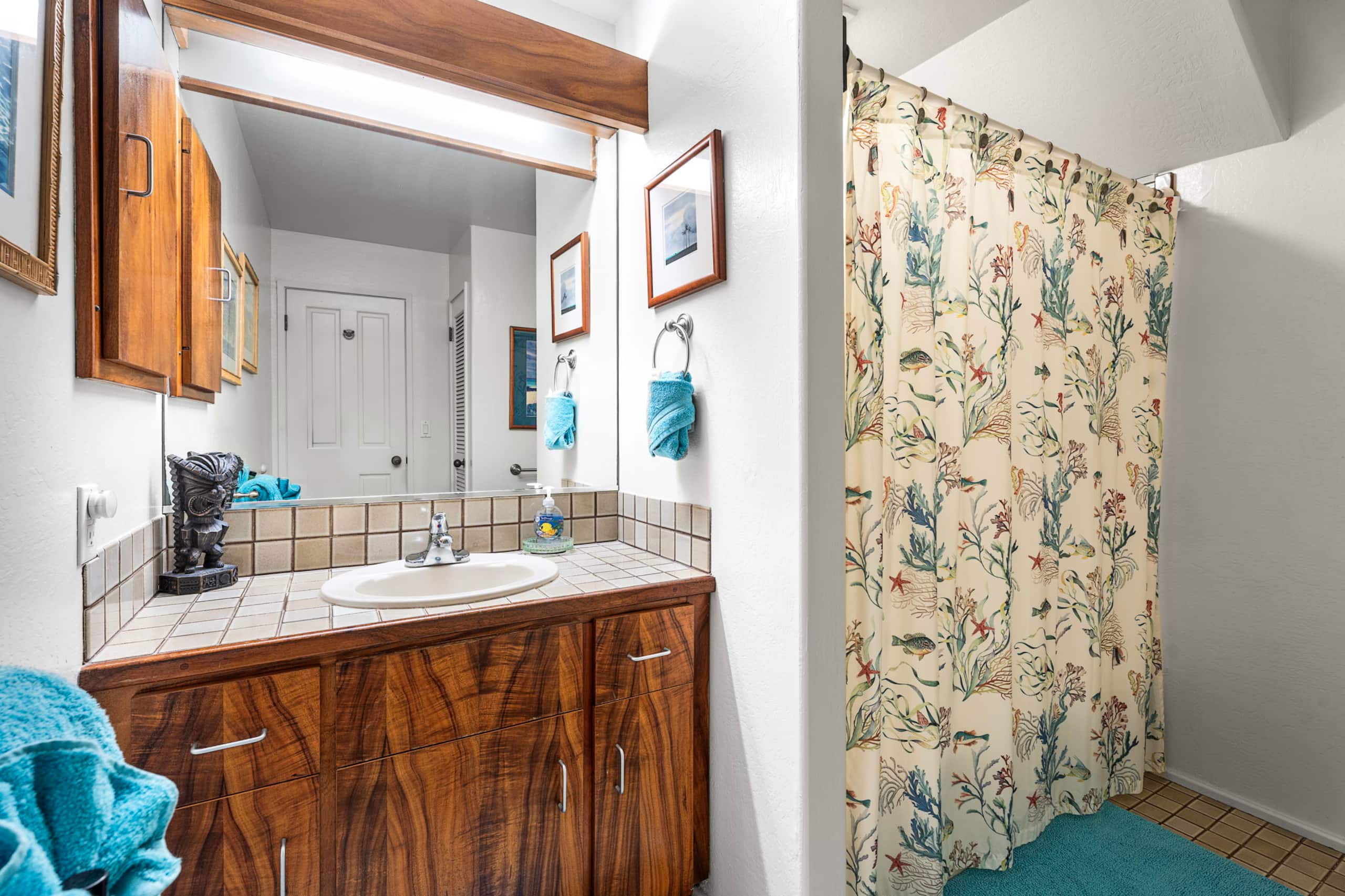 Condo in Kailua-Kona · ★4.88 · 2 bedrooms · 3 beds · 2 baths - Image 24