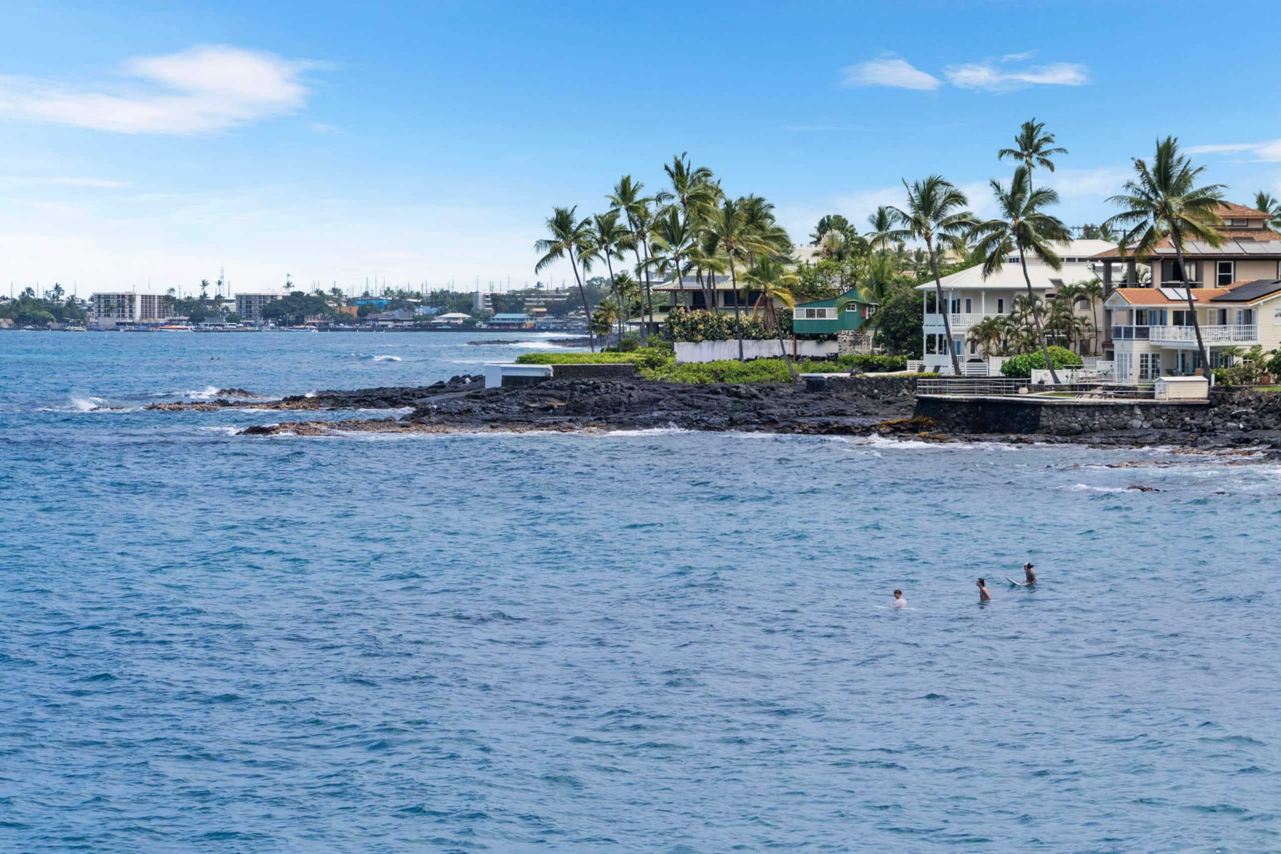 Condo in Kailua-Kona · ★4.51 · 2 bedrooms · 4 beds · 2 baths - Image 36