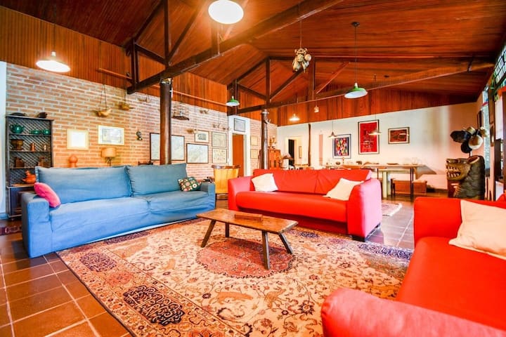 Mario & Camila managed Airbnb listing 3