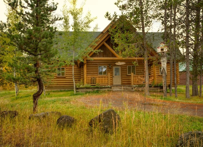 Ponds Lodge managed Airbnb listing 2