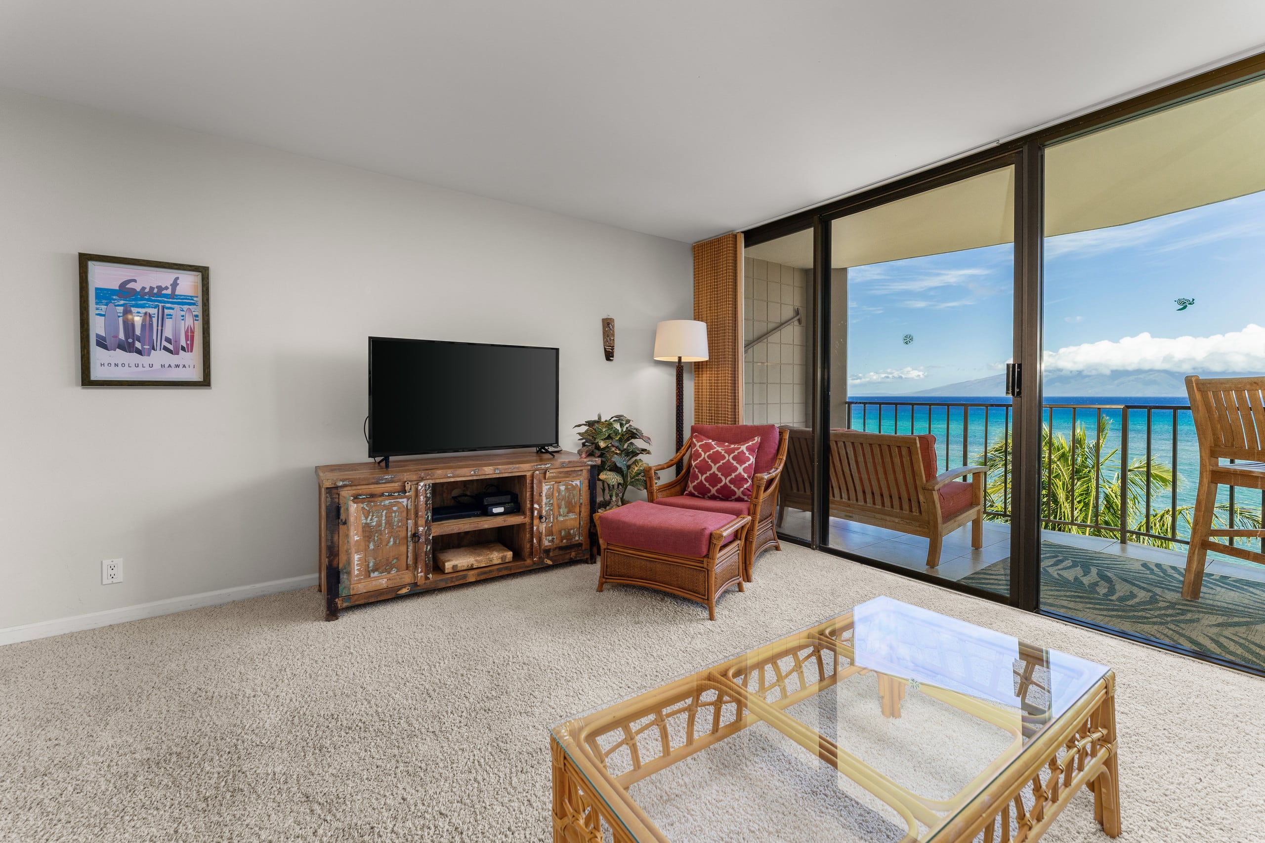 Condo in Lahaina · ★4.94 · 1 bedroom · 2 beds · 1 bath - Image 4