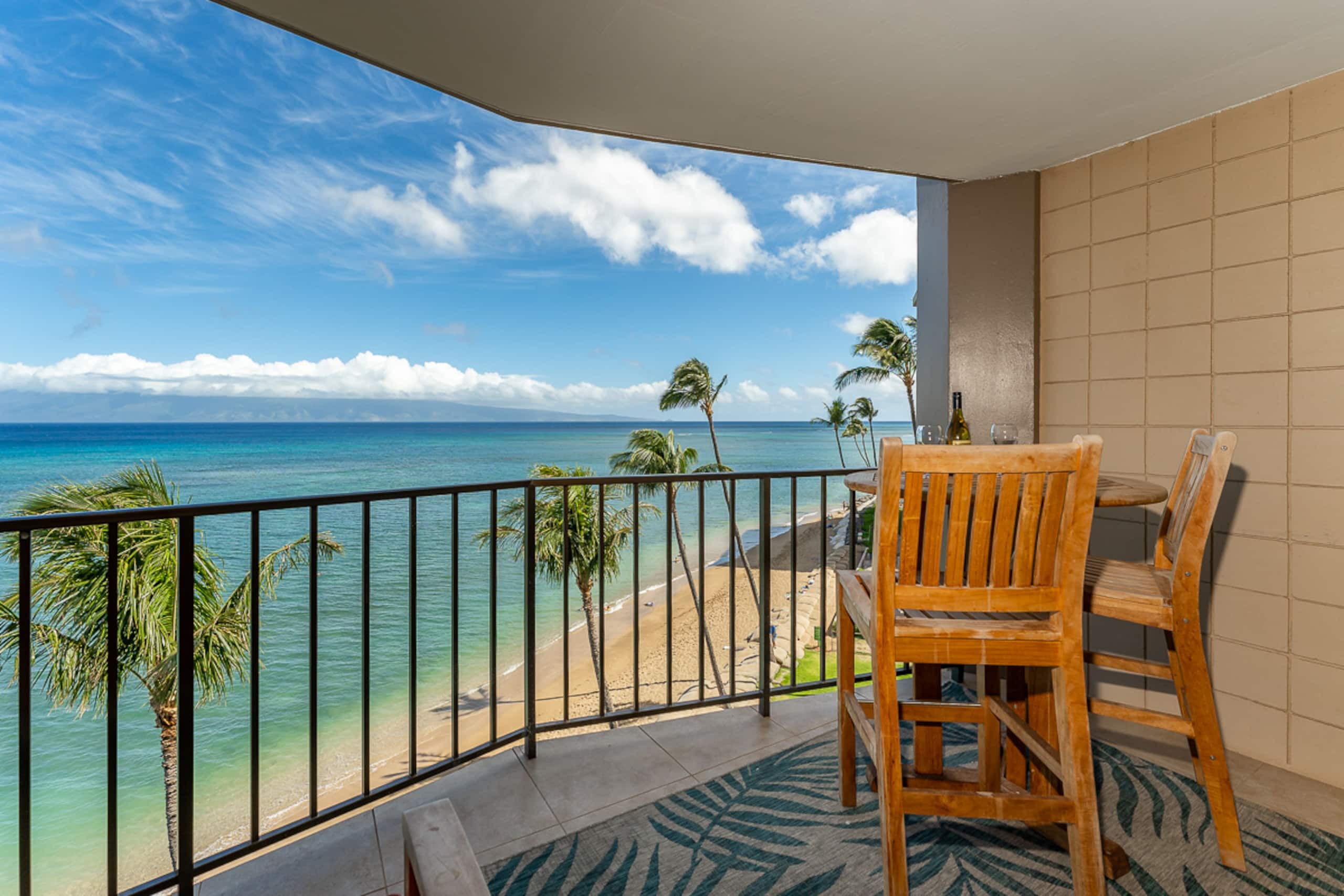 Condo in Lahaina · ★4.94 · 1 bedroom · 2 beds · 1 bath - Image 26