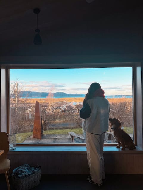 Learach - Gorgeous space with floating bed