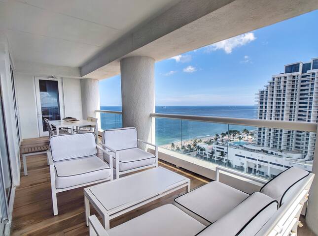Luxury Fort Lauderdale Beach Resort gallery image 5