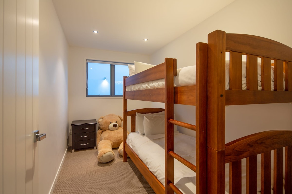 Spálňa 4 s poschodovými posteľami