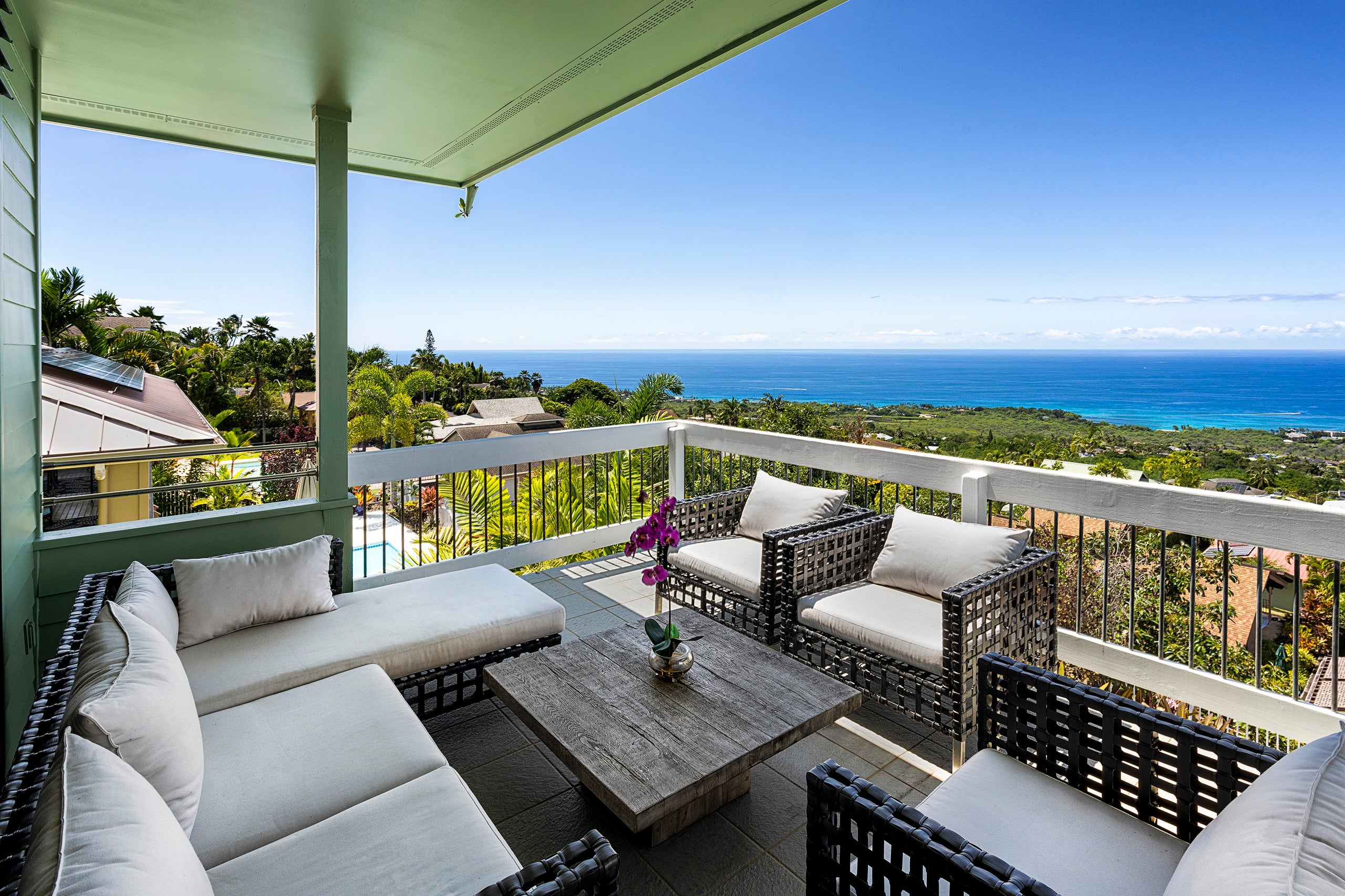 Home in Kailua-Kona · ★4.69 · 3 bedrooms · 4 beds · 3.5 baths - Image 8