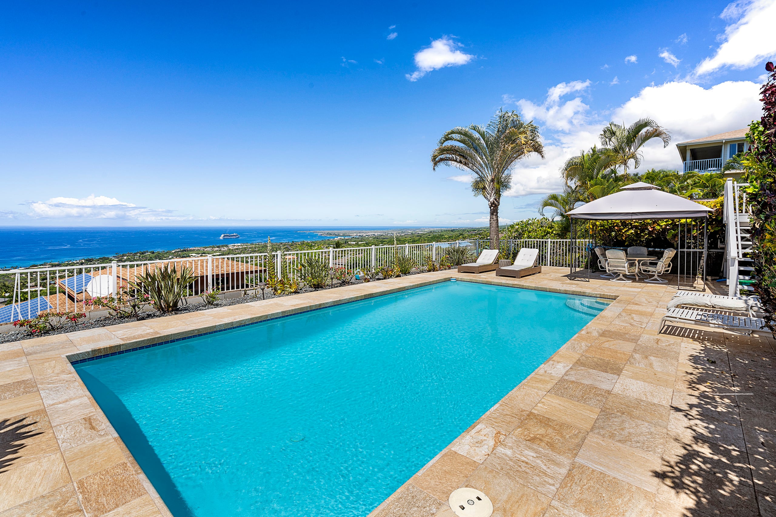 Home in Kailua-Kona · ★4.69 · 3 bedrooms · 4 beds · 3.5 baths - Image 1