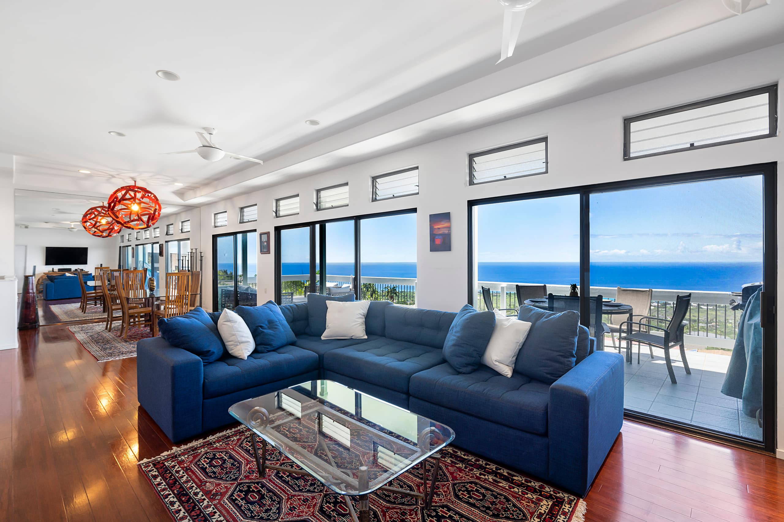 Home in Kailua-Kona · ★4.69 · 3 bedrooms · 4 beds · 3.5 baths - Image 3