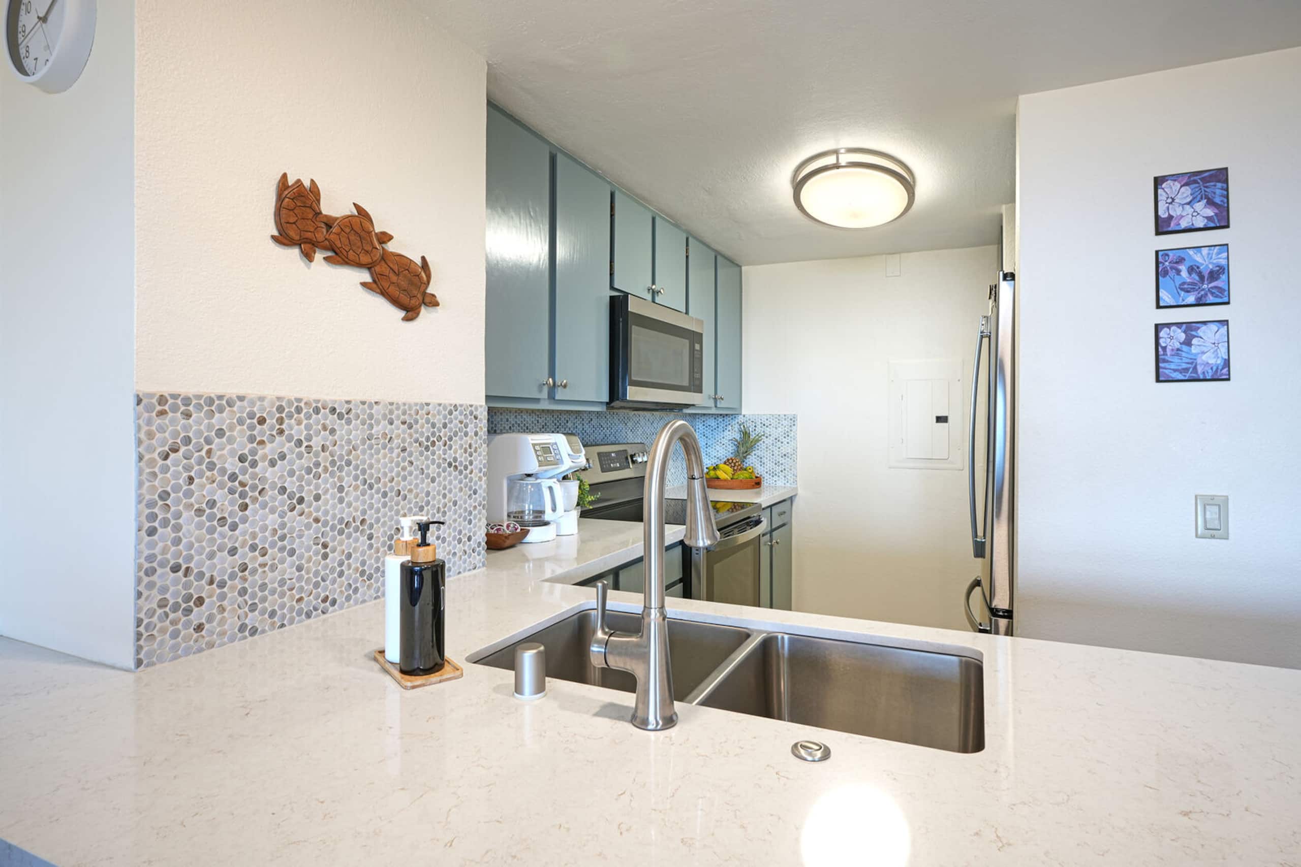 Condo in Koloa · ★4.9 · 2 bedrooms · 2 beds · 2.5 baths - Photo 6