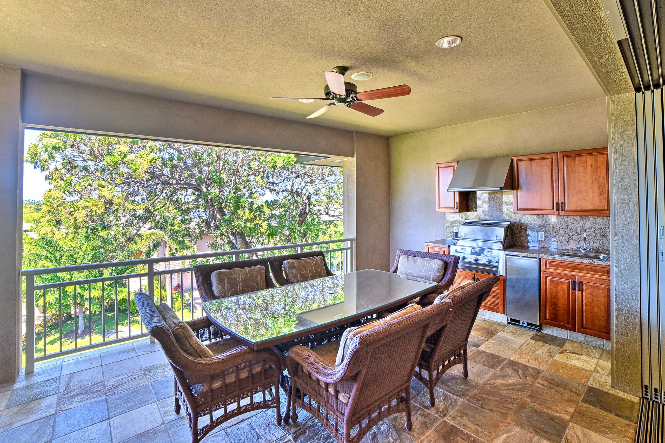 Villa in Waimea · ★4.89 · 3 bedrooms · 4 beds · 3.5 shared baths - Image 21