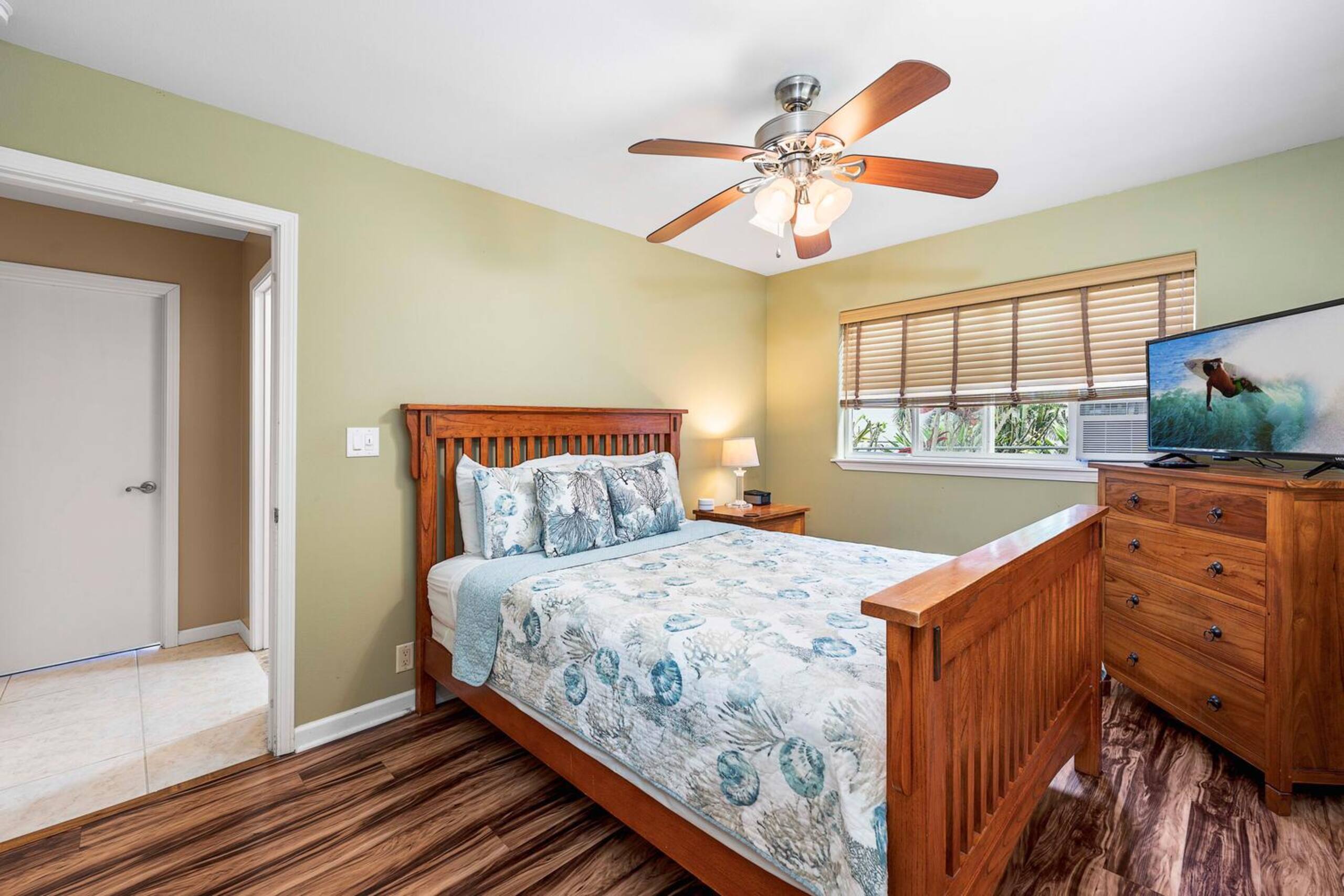 Home in Kailua-Kona · ★4.88 · 3 bedrooms · 6 beds · 3.5 baths - Image 100