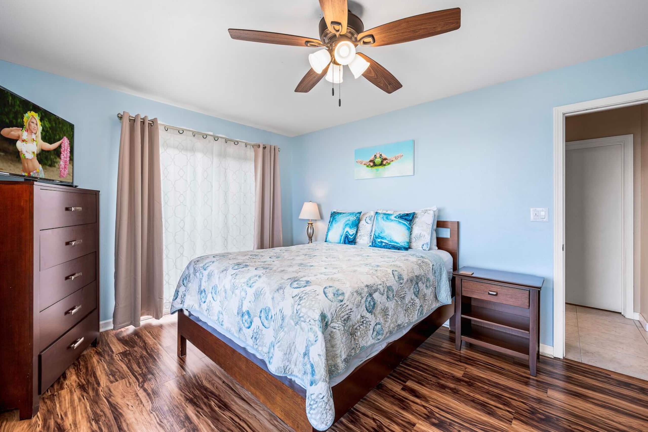 Home in Kailua-Kona · ★4.88 · 3 bedrooms · 6 beds · 3.5 baths - Image 82