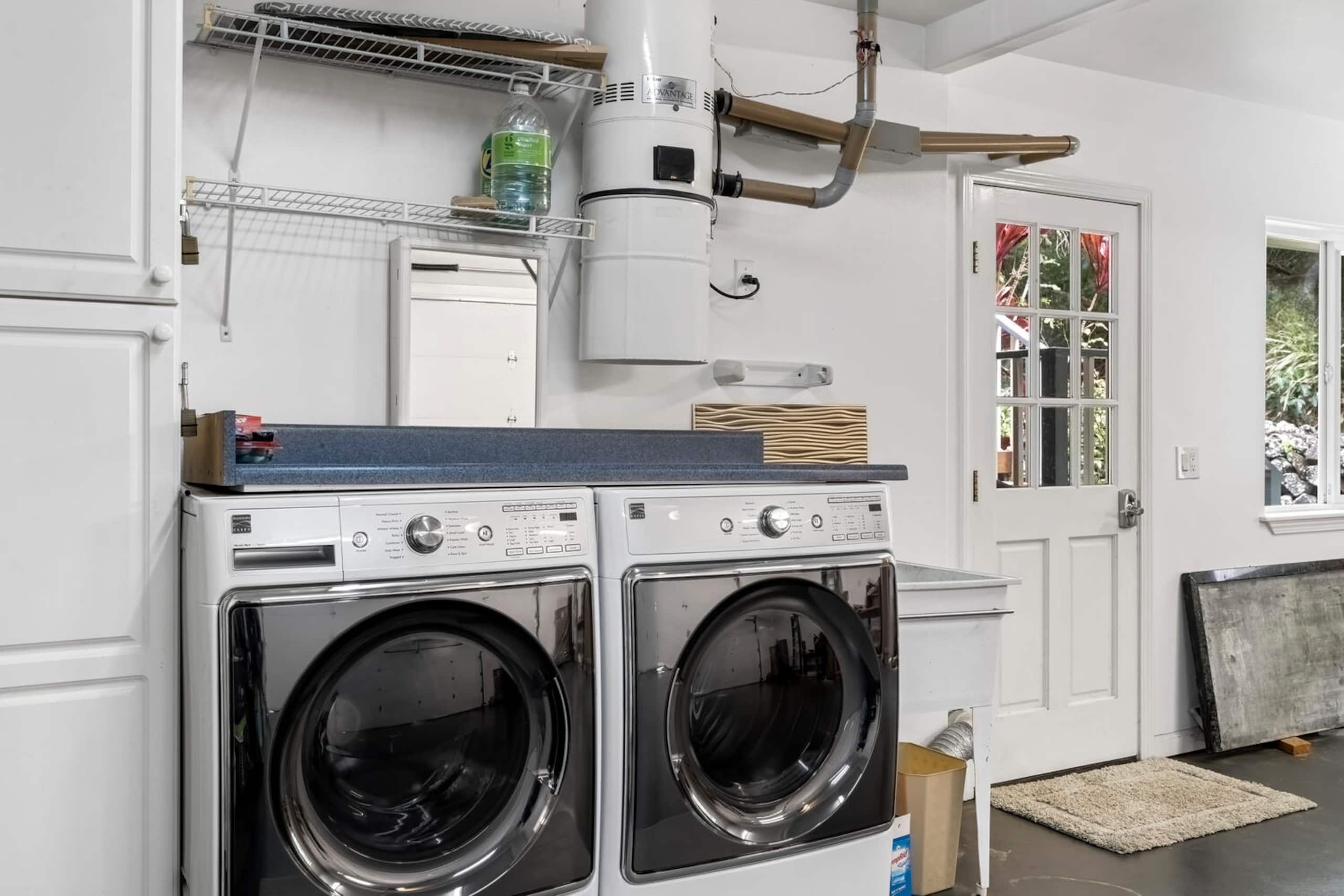 Home in Kailua-Kona · ★4.88 · 3 bedrooms · 6 beds · 3.5 baths - Image 53