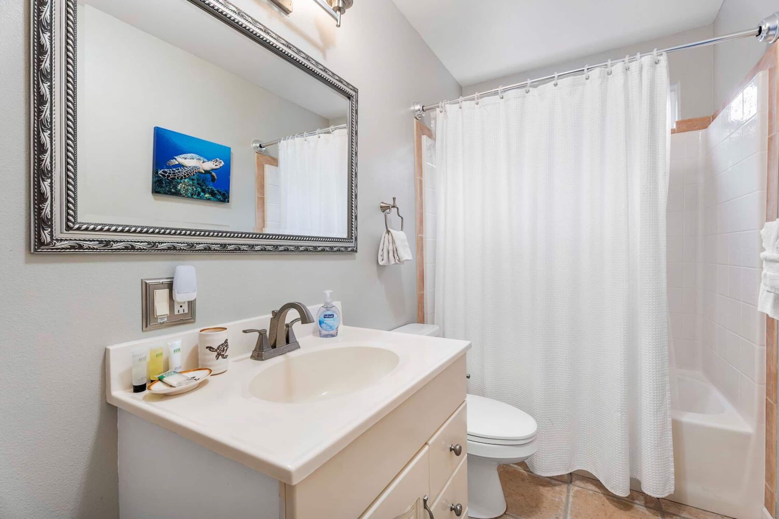 Home in Kailua-Kona · ★4.88 · 3 bedrooms · 6 beds · 3.5 baths - Image 24