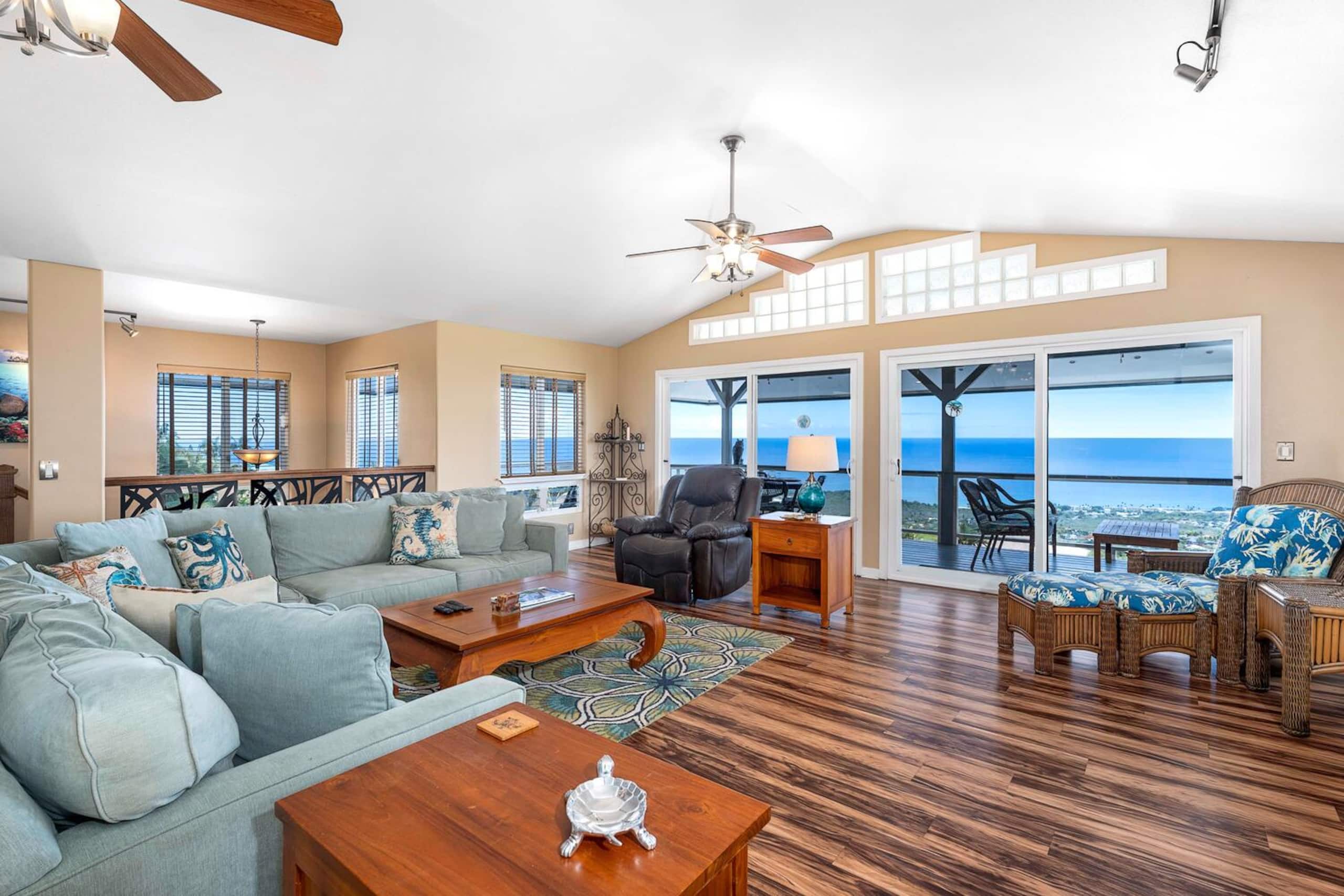 Home in Kailua-Kona · ★4.88 · 3 bedrooms · 6 beds · 3.5 baths - Image 2