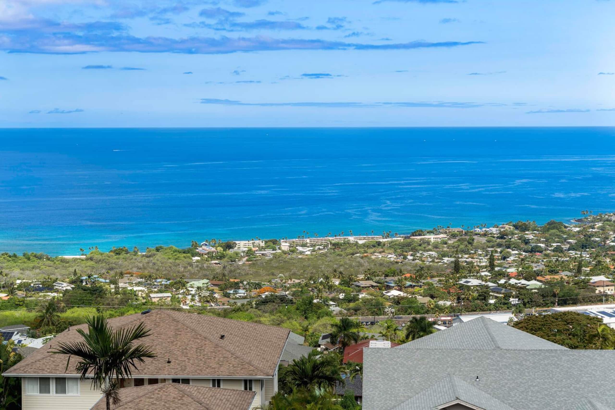 Home in Kailua-Kona · ★4.88 · 3 bedrooms · 6 beds · 3.5 baths - Image 73