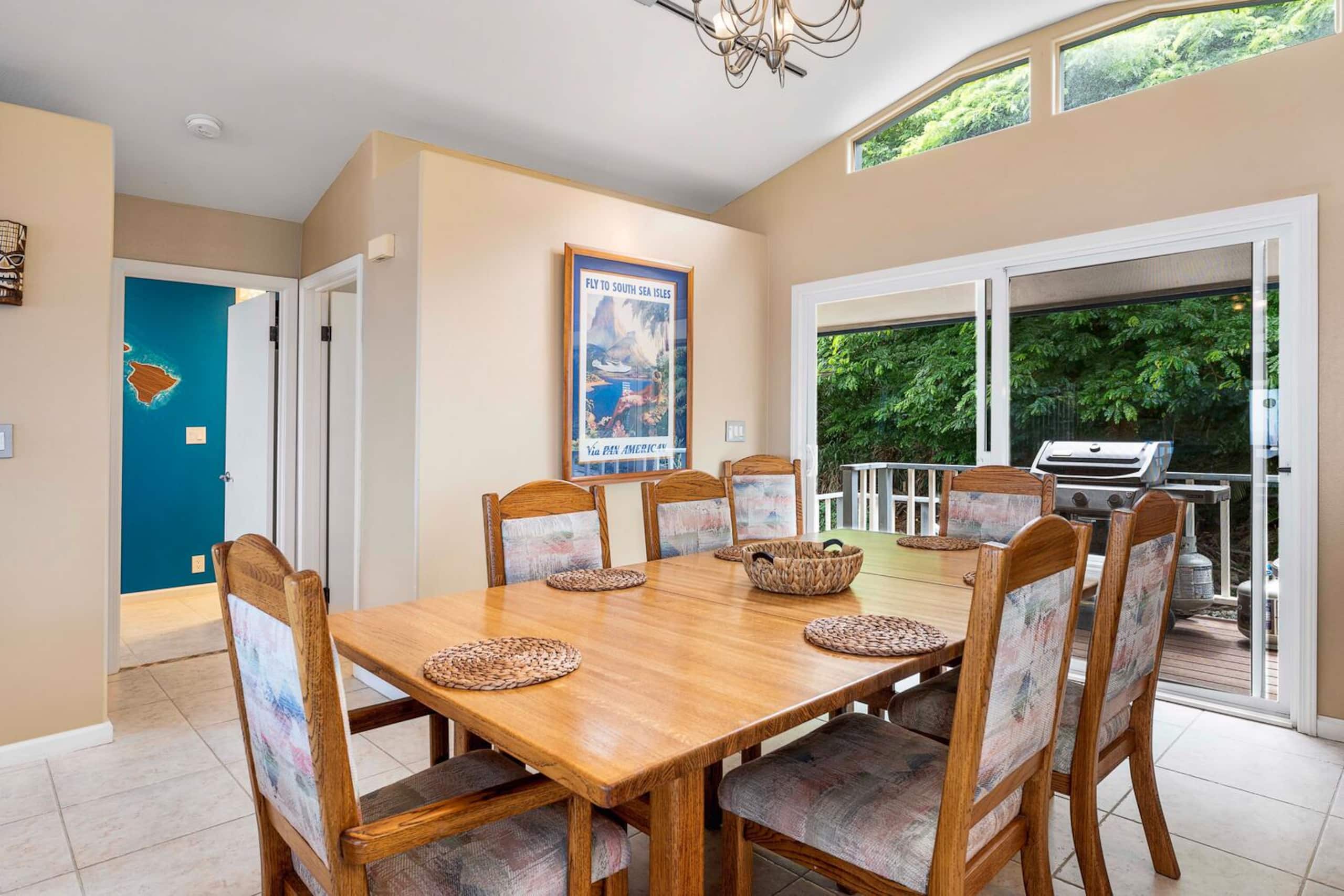 Home in Kailua-Kona · ★4.88 · 3 bedrooms · 6 beds · 3.5 baths - Image 11