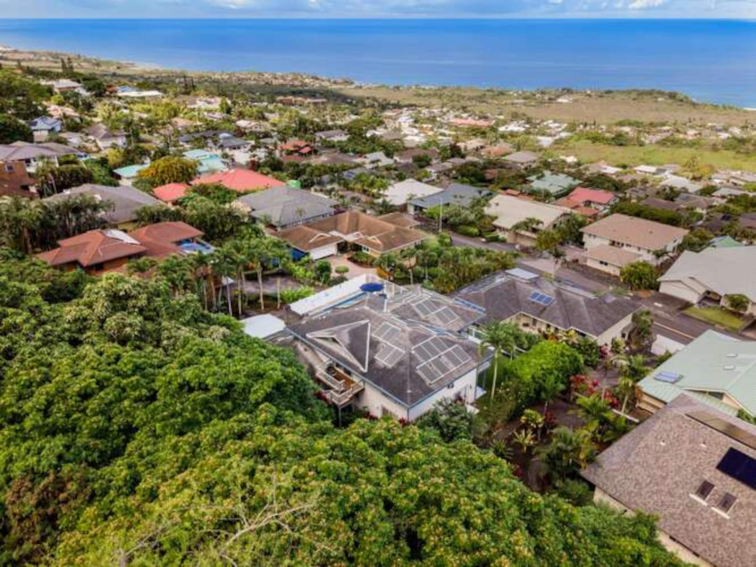 Home in Kailua-Kona · ★4.88 · 3 bedrooms · 6 beds · 3.5 baths - Image 50