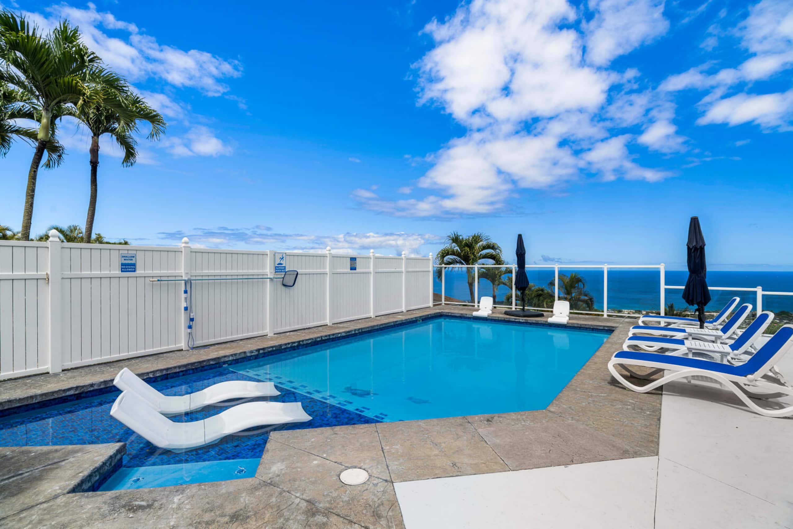Home in Kailua-Kona · ★4.88 · 3 bedrooms · 6 beds · 3.5 baths - Image 41