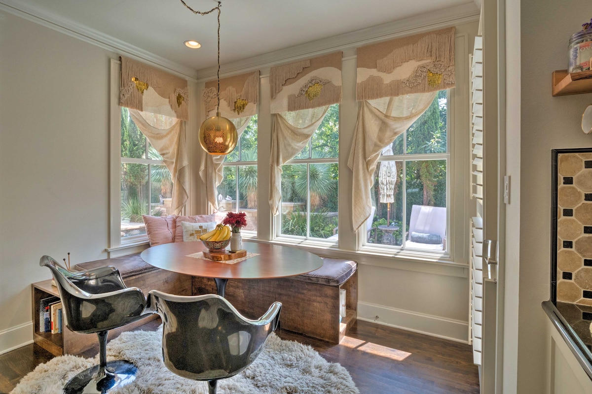 Pool & Hot Tub: Ideally Located 'Austin Oasis'