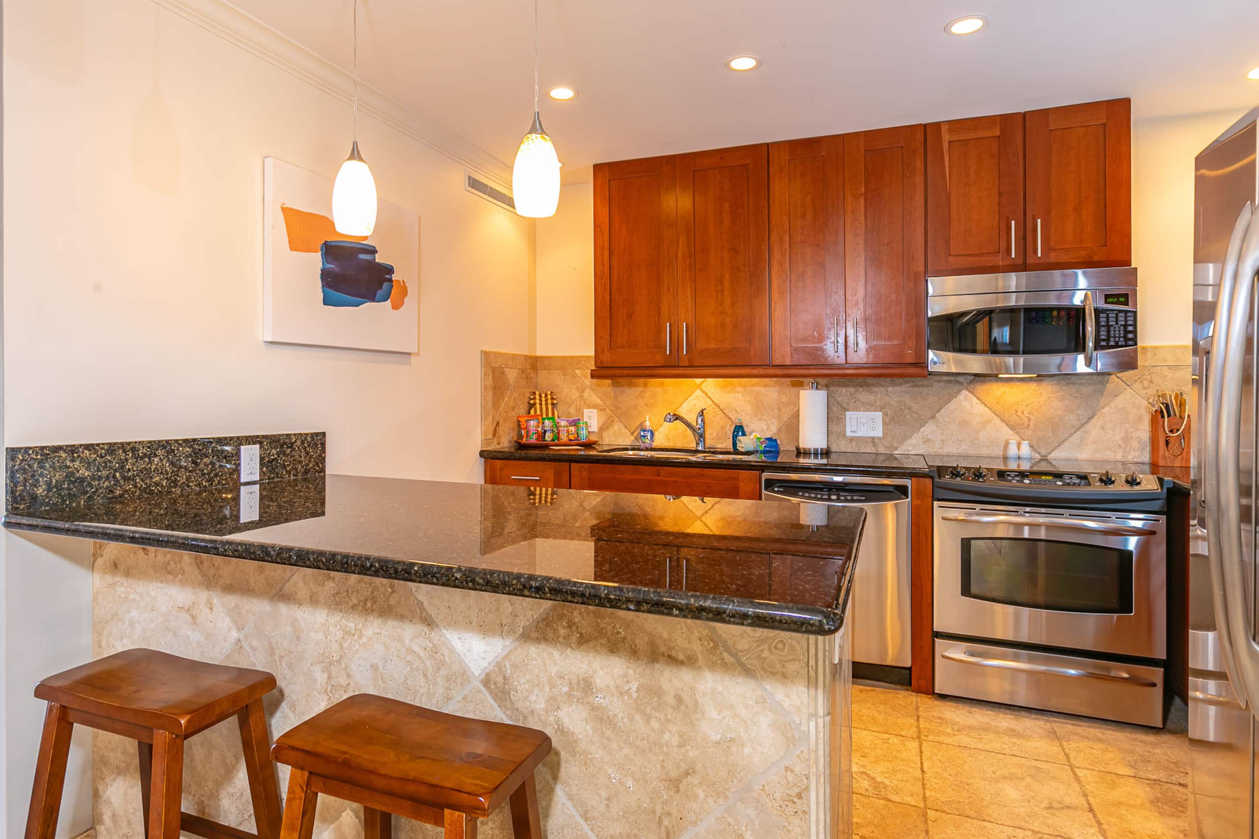 Condo in Kihei · ★4.93 · 2 bedrooms · 4 beds · 2 baths - Image 11