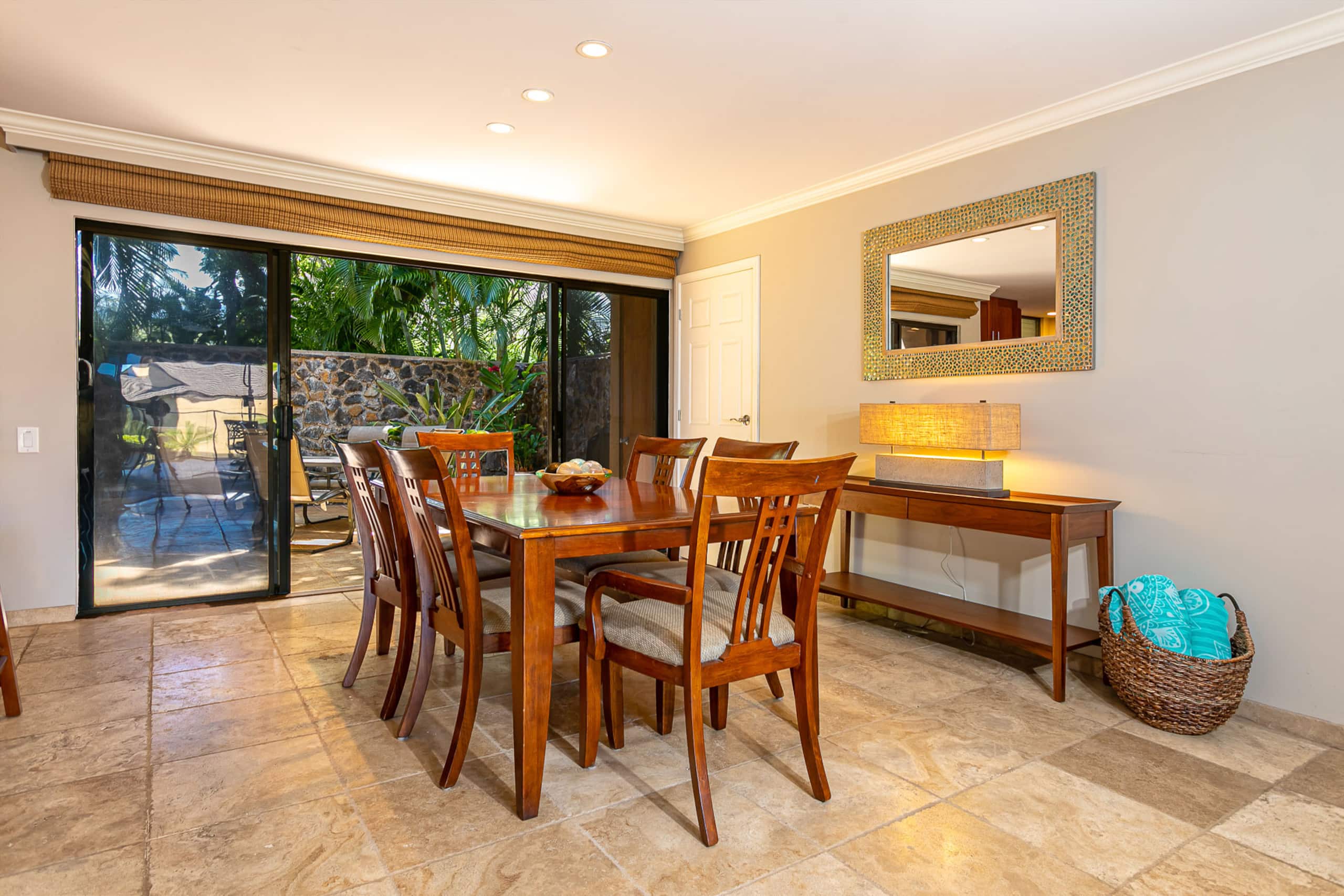 Condo in Kihei · ★4.93 · 2 bedrooms · 4 beds · 2 baths - Image 8