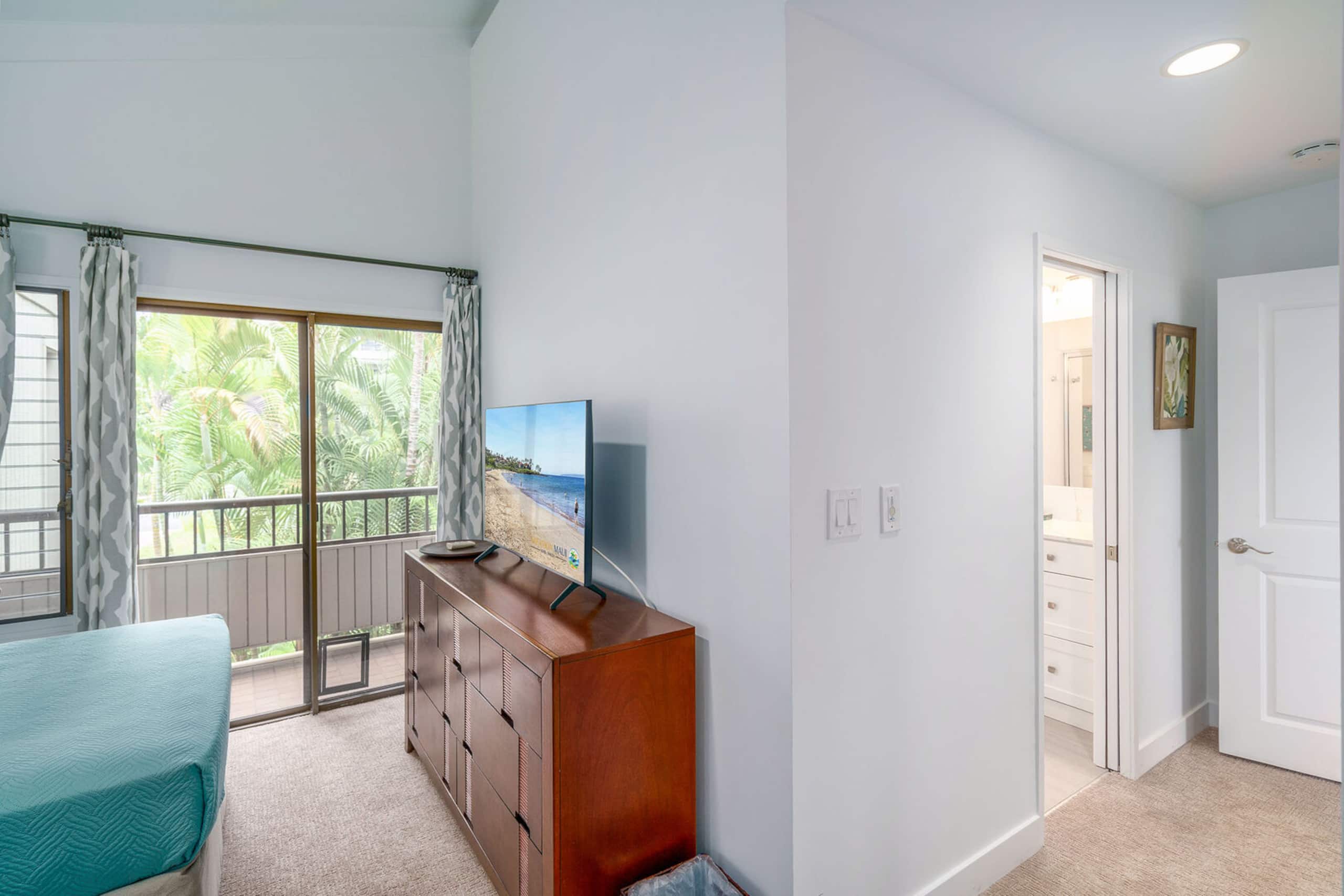 Condo in Wailea · ★4.85 · 2 bedrooms · 3 beds · 2 baths - Image 31