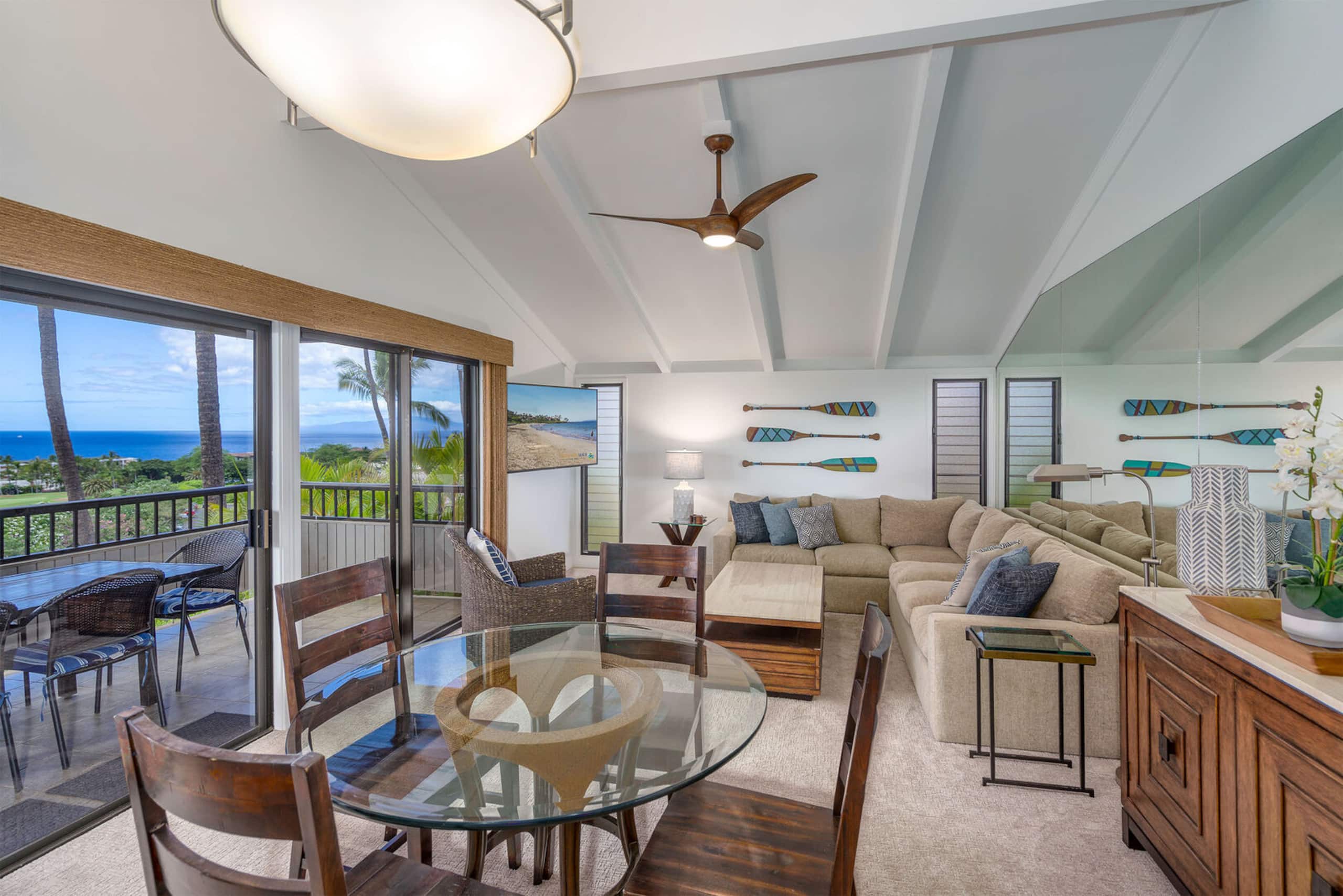 Condo in Wailea · ★4.85 · 2 bedrooms · 3 beds · 2 baths - Image 14